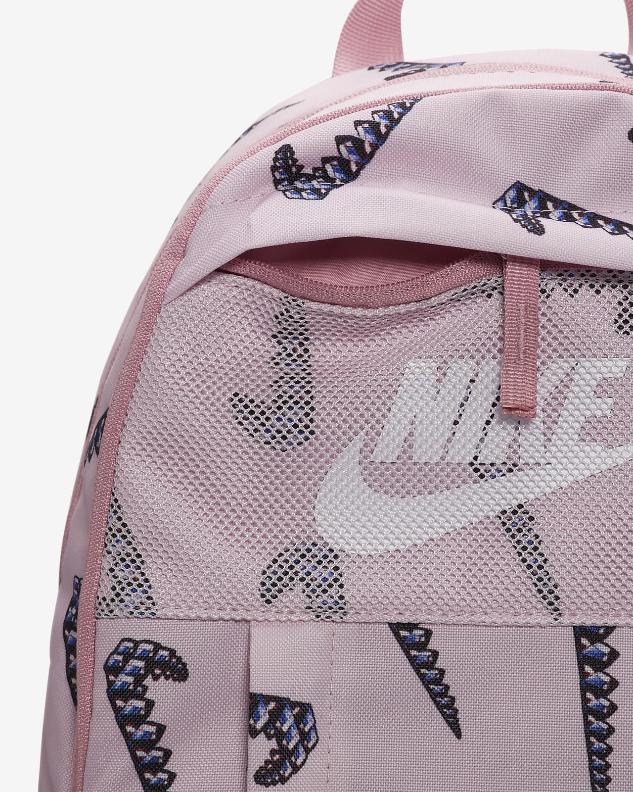 Nike Backpack (21L). Nike IE