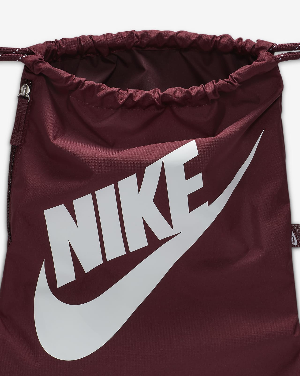 Nike Heritage Drawstring Bag (13L). Nike DK