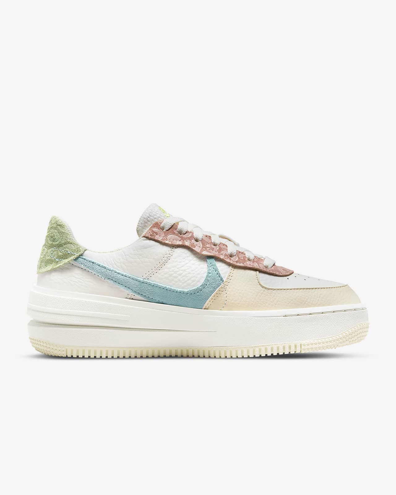 Nike Air Force 1 Low PLT.AF.ORM Damesschoenen. Nike NL
