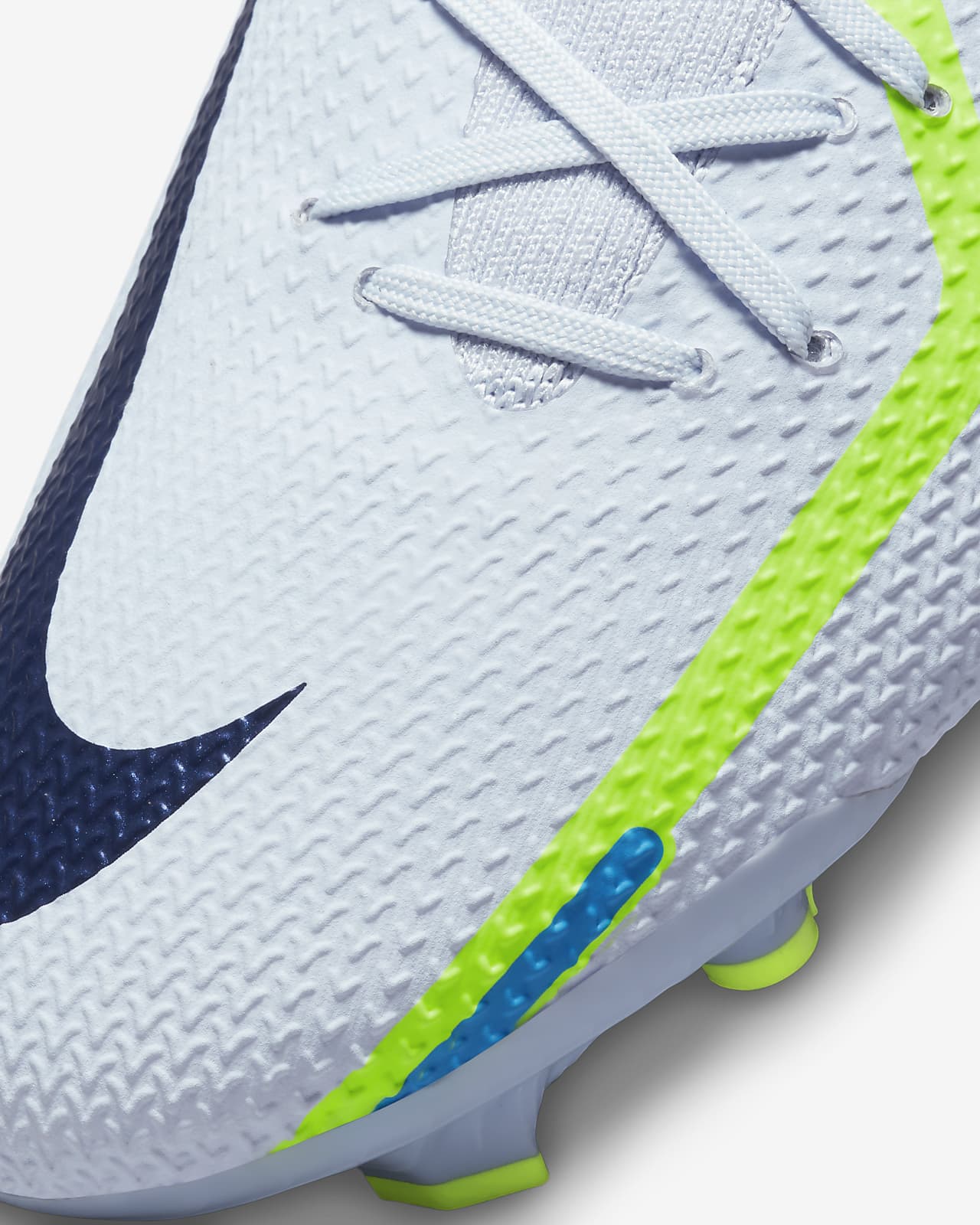 Nike Phantom GT2 Pro FG Firm-Ground Football Boot. Nike GB