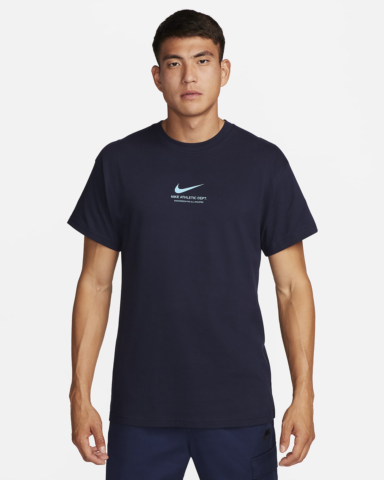 Nike Sportswear Men's T-Shirt. Nike CH