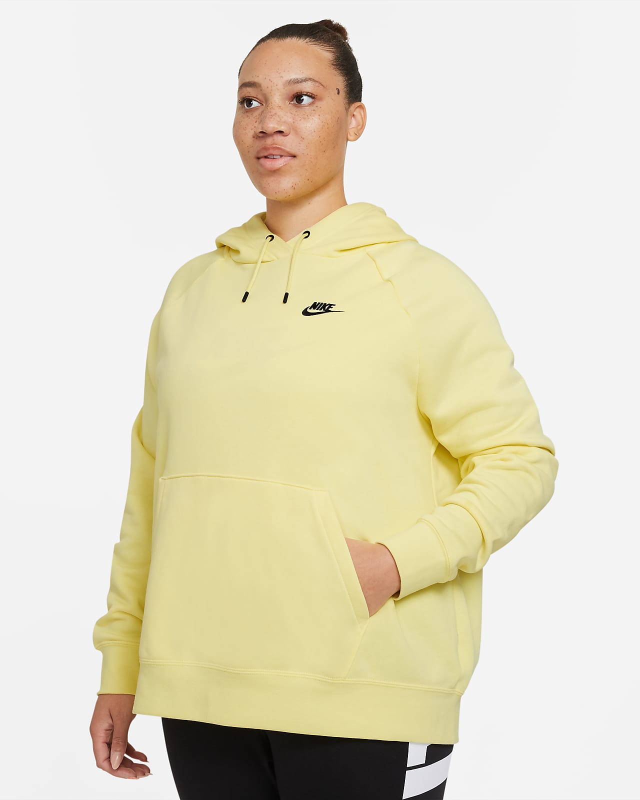nike essential womens hoodie