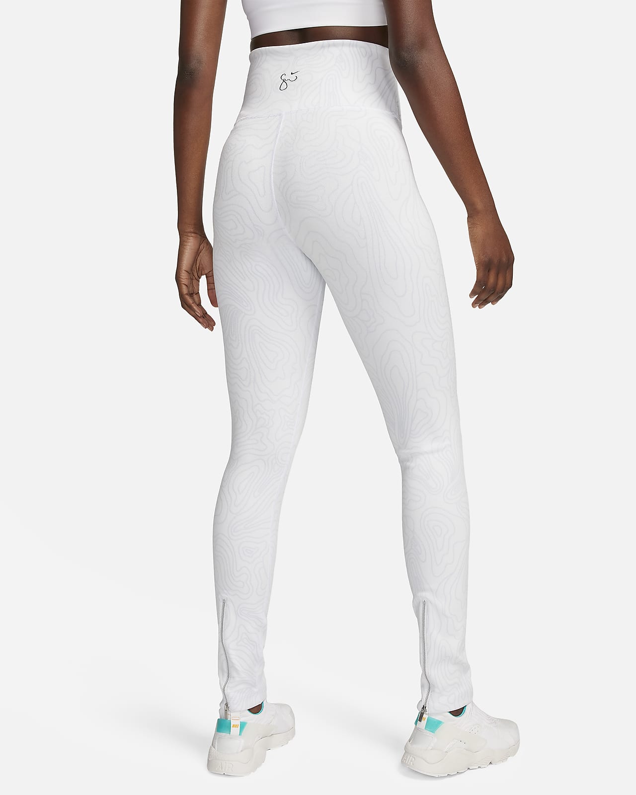 Nike Serena Williams Design Crew Cushioned Socks (2 Pairs). Nike.com