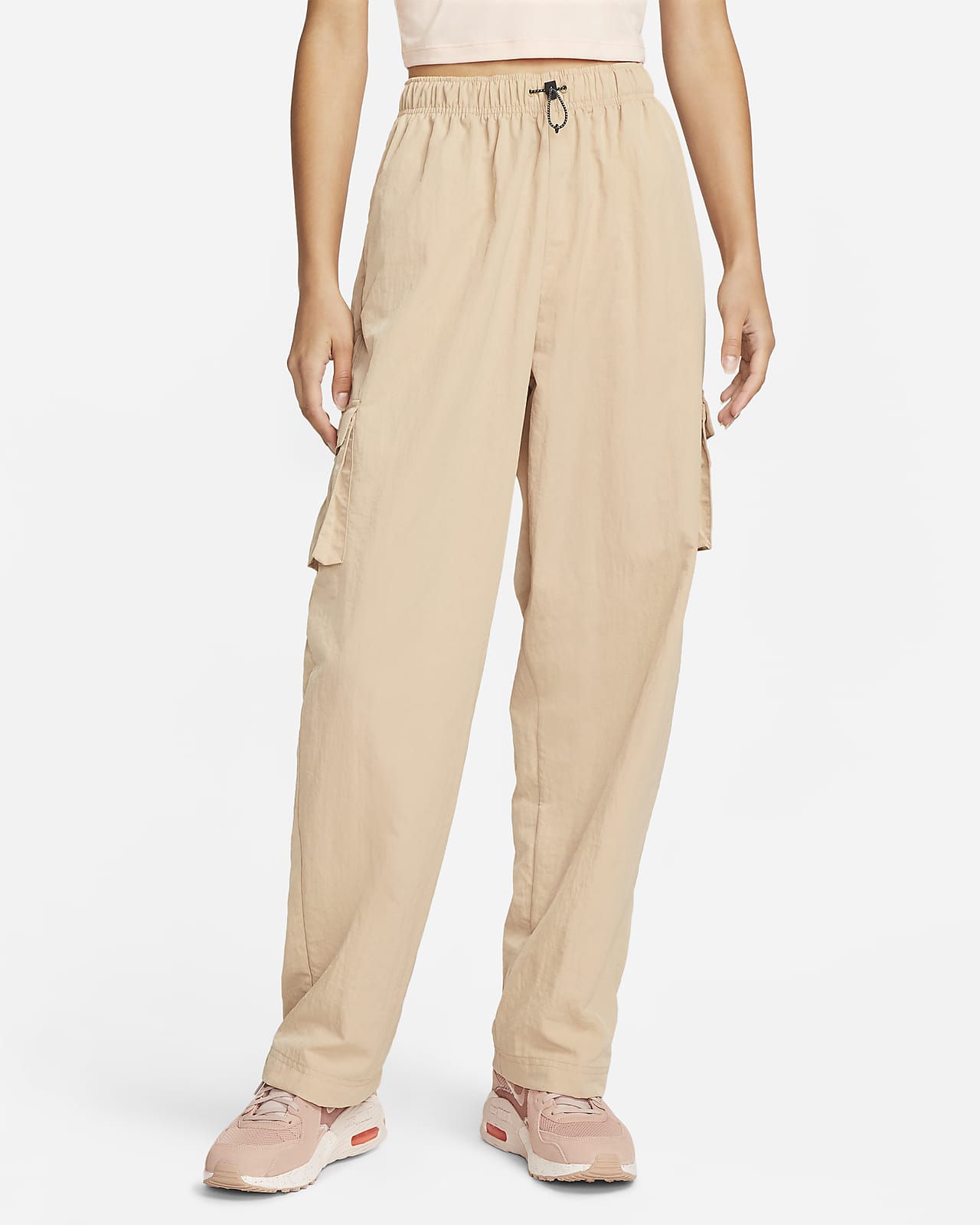 Nike Sportswear Essential Women's High-Rise Woven Cargo Trousers. Nike ID