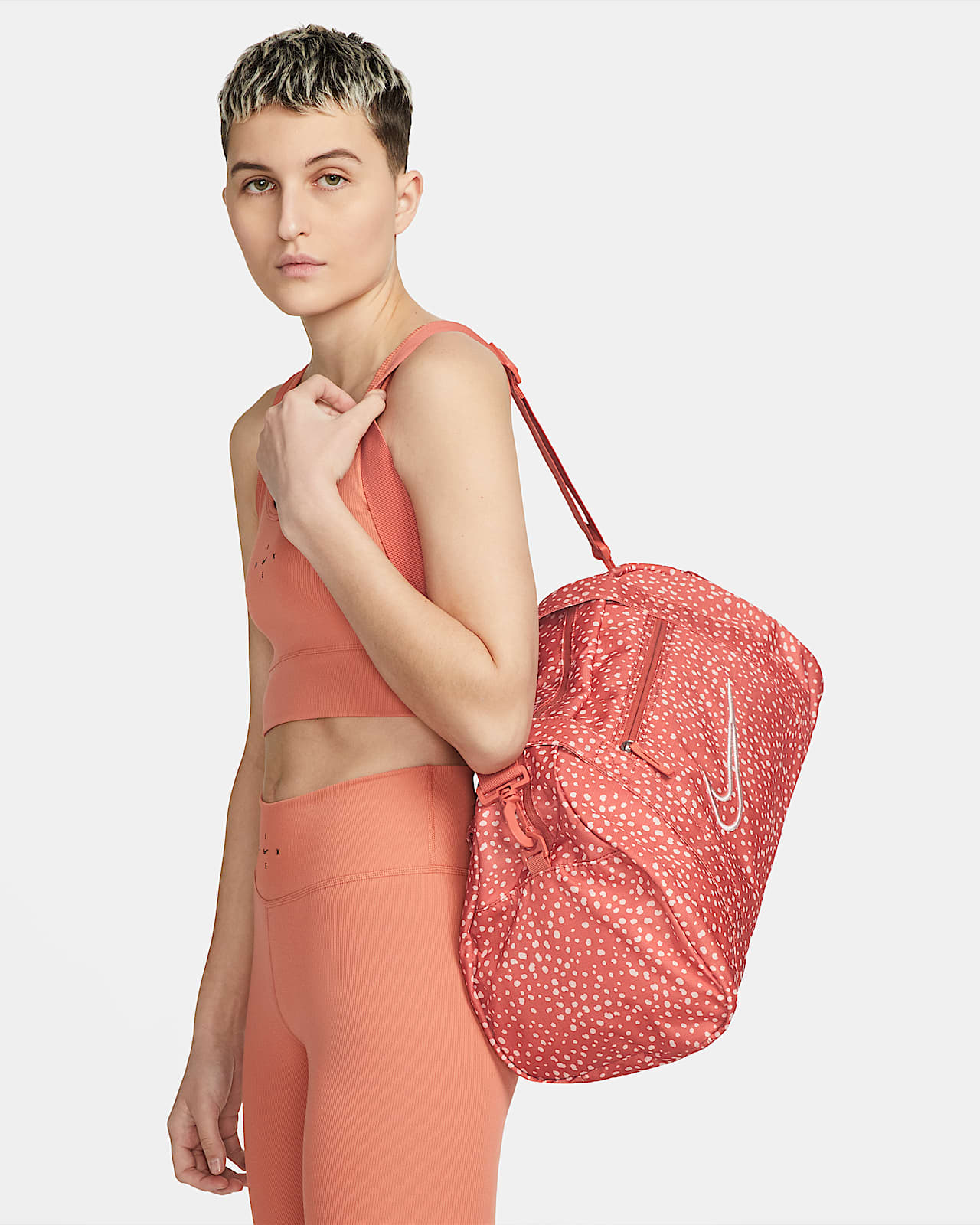 Nike Gym Club Printed Training Duffel Bag (24L). Nike AT