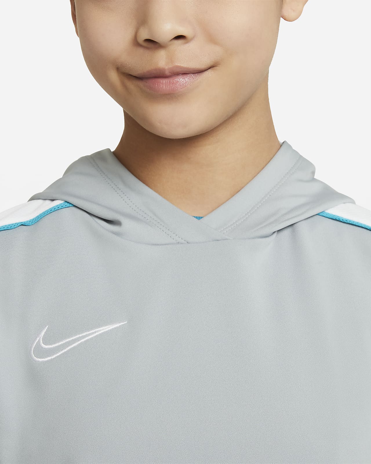 nike sports pullover