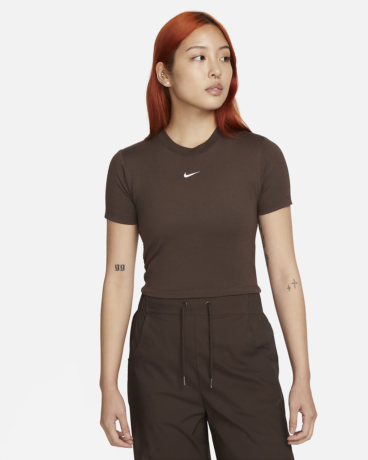 Nike Sportswear Essential Women's Slim-fit Crop T-Shirt