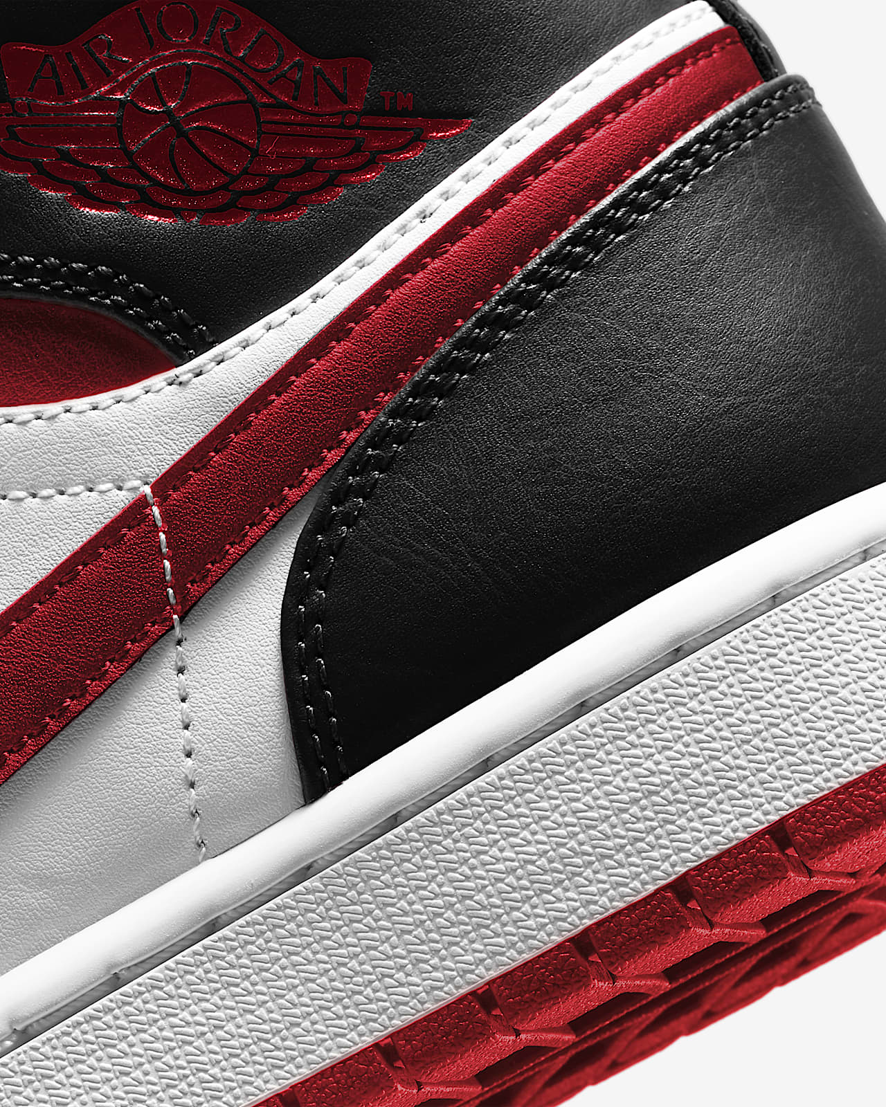 jordan 1 black gym red metallic silver
