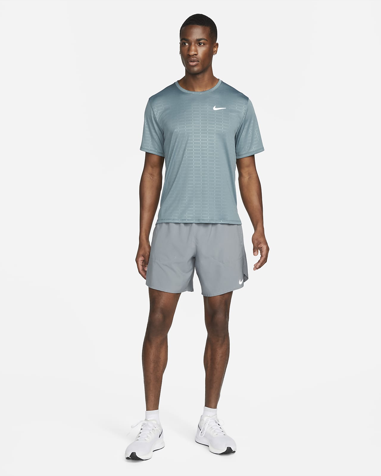 Green Shorts. Nike CA