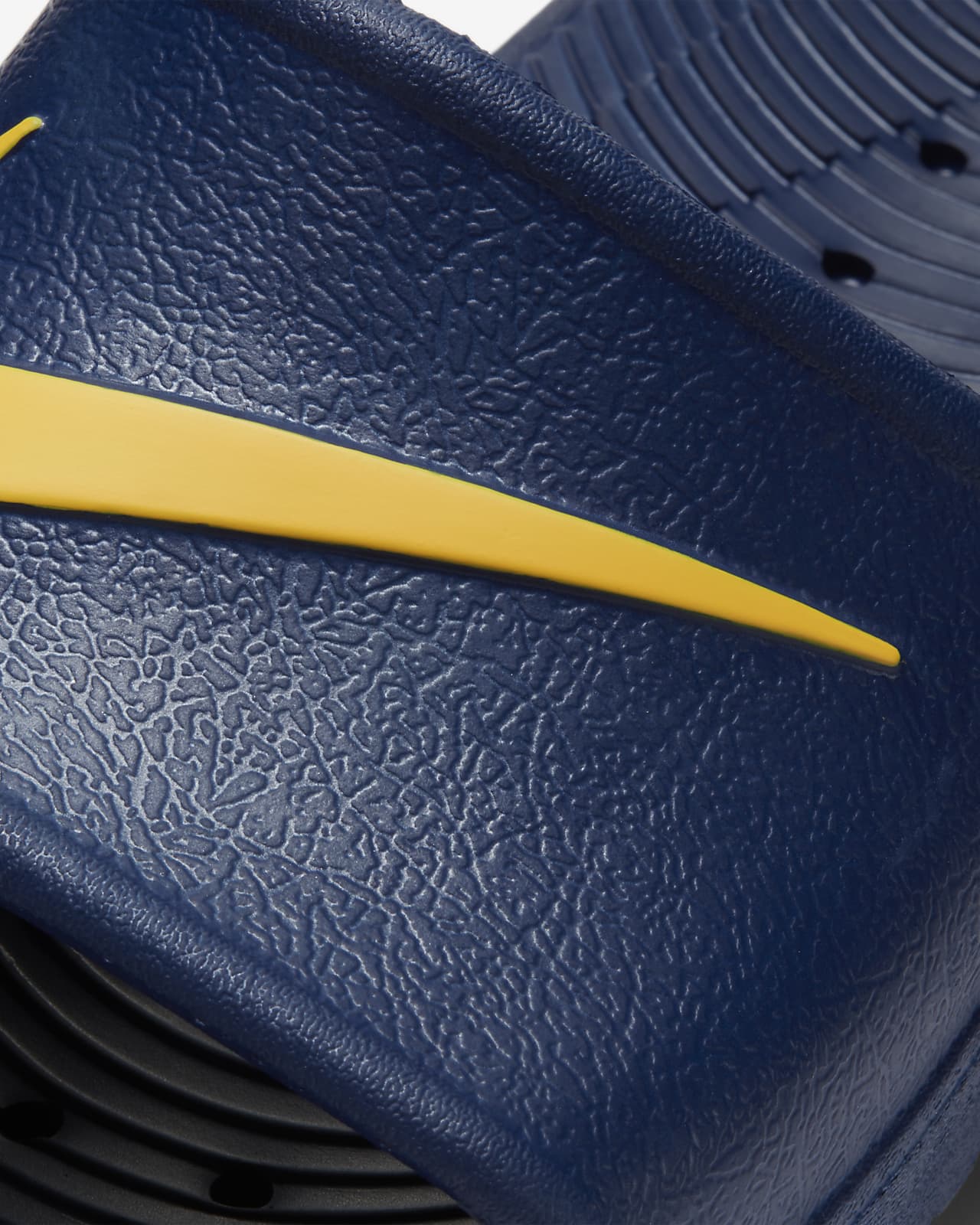 nike kawa shower slides junior