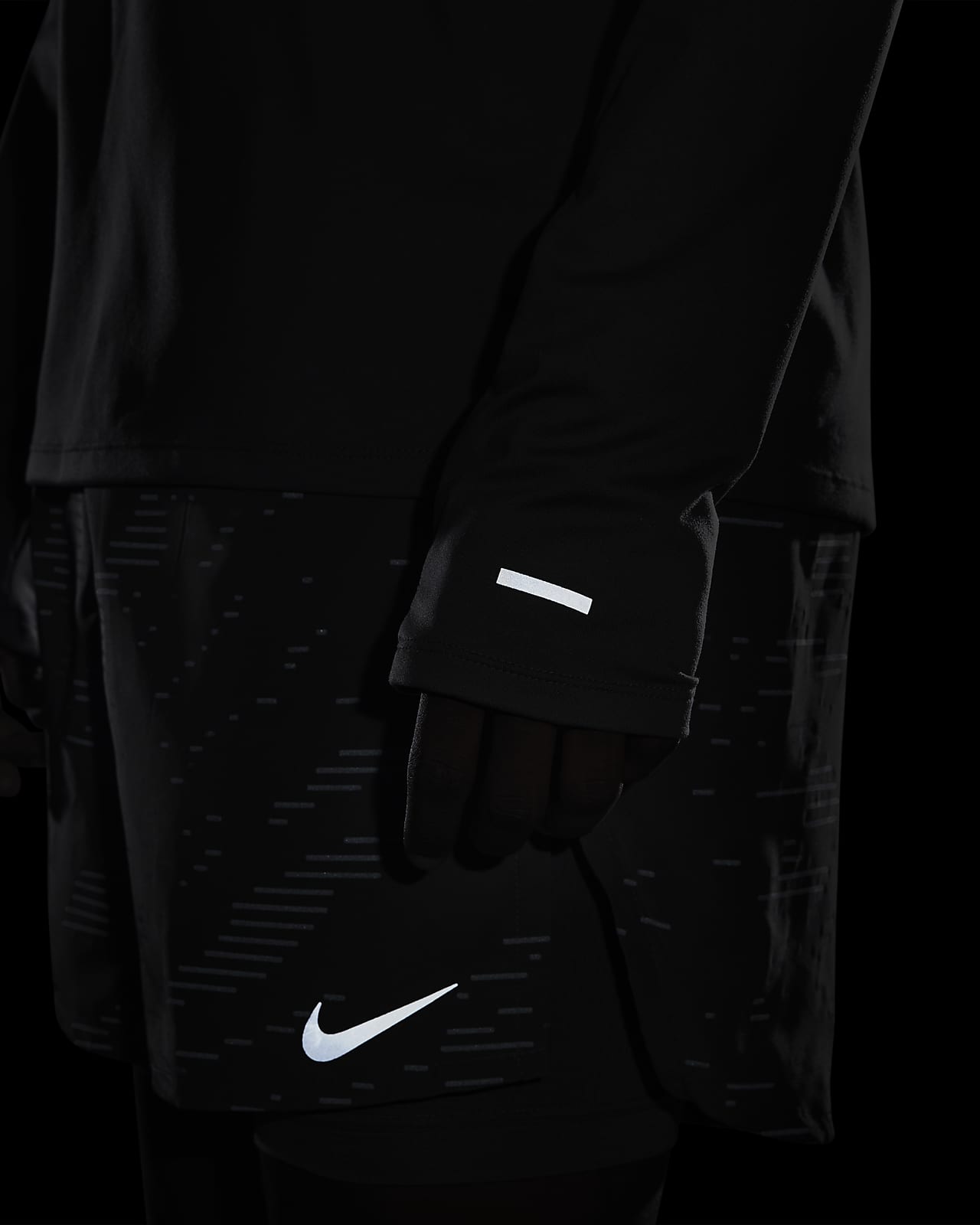 nike running sweatshirt