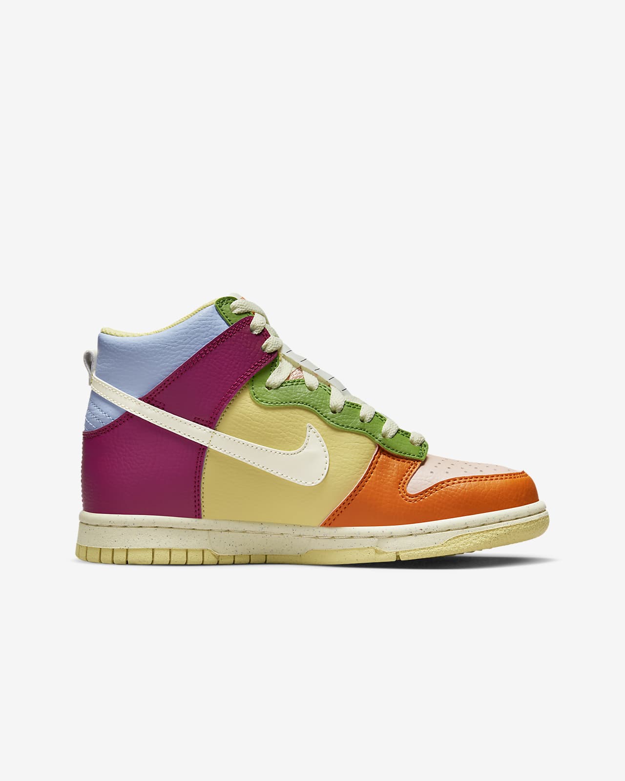 Nike Dunk High Next Nature Older Kids' Shoes. Nike SE