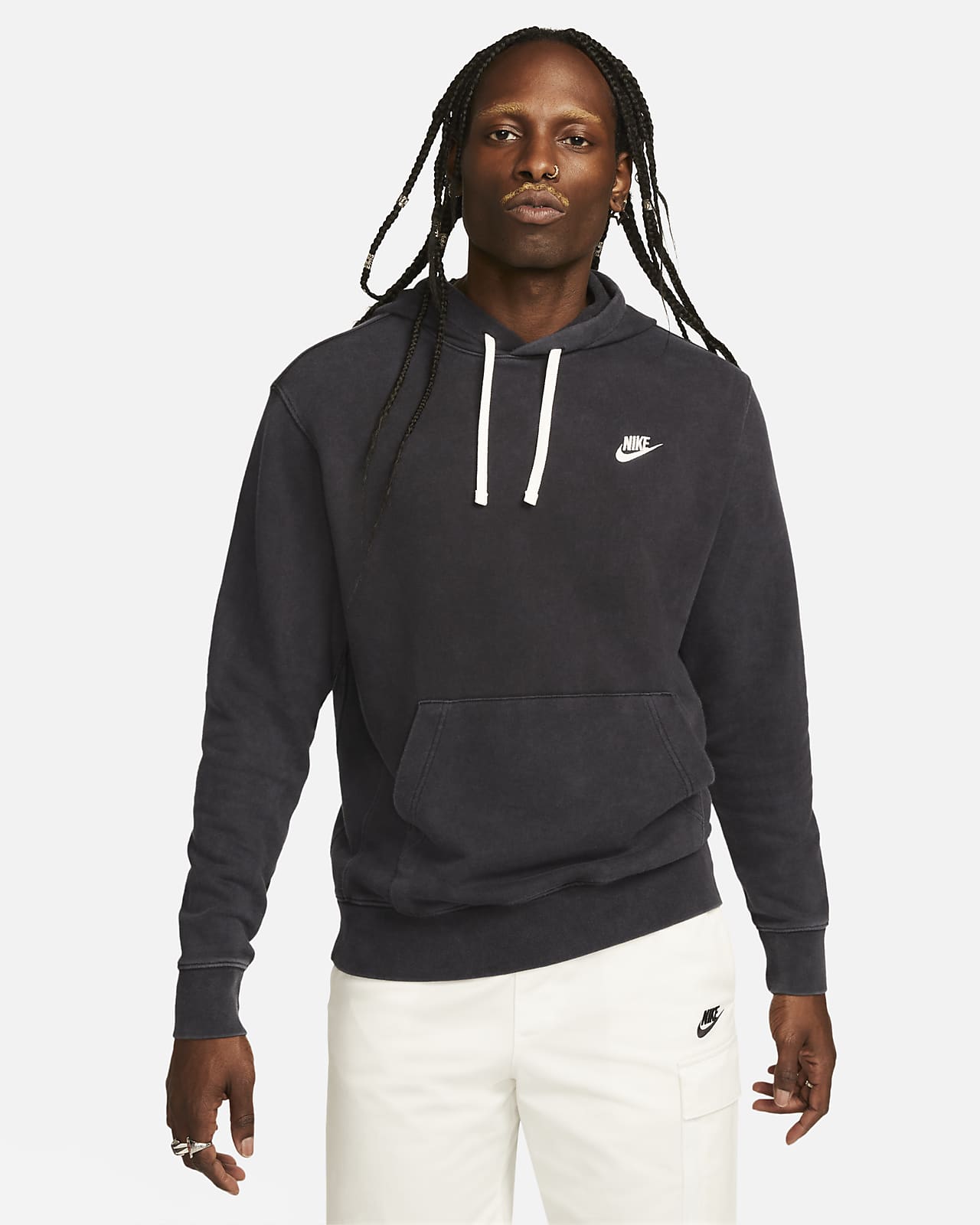 Nike Sportswear Standard Issue Men's Fleece Pullover Hoodie. Nike LU