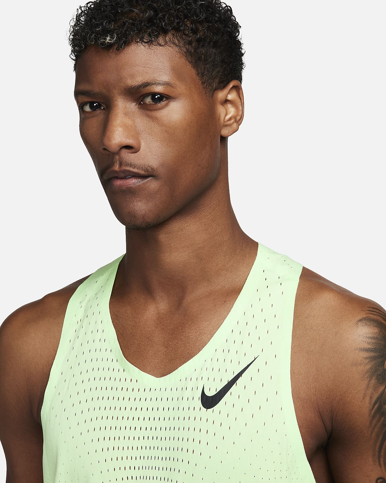Nike AeroSwift Men's Dri-FIT ADV Running Vest. Nike LU