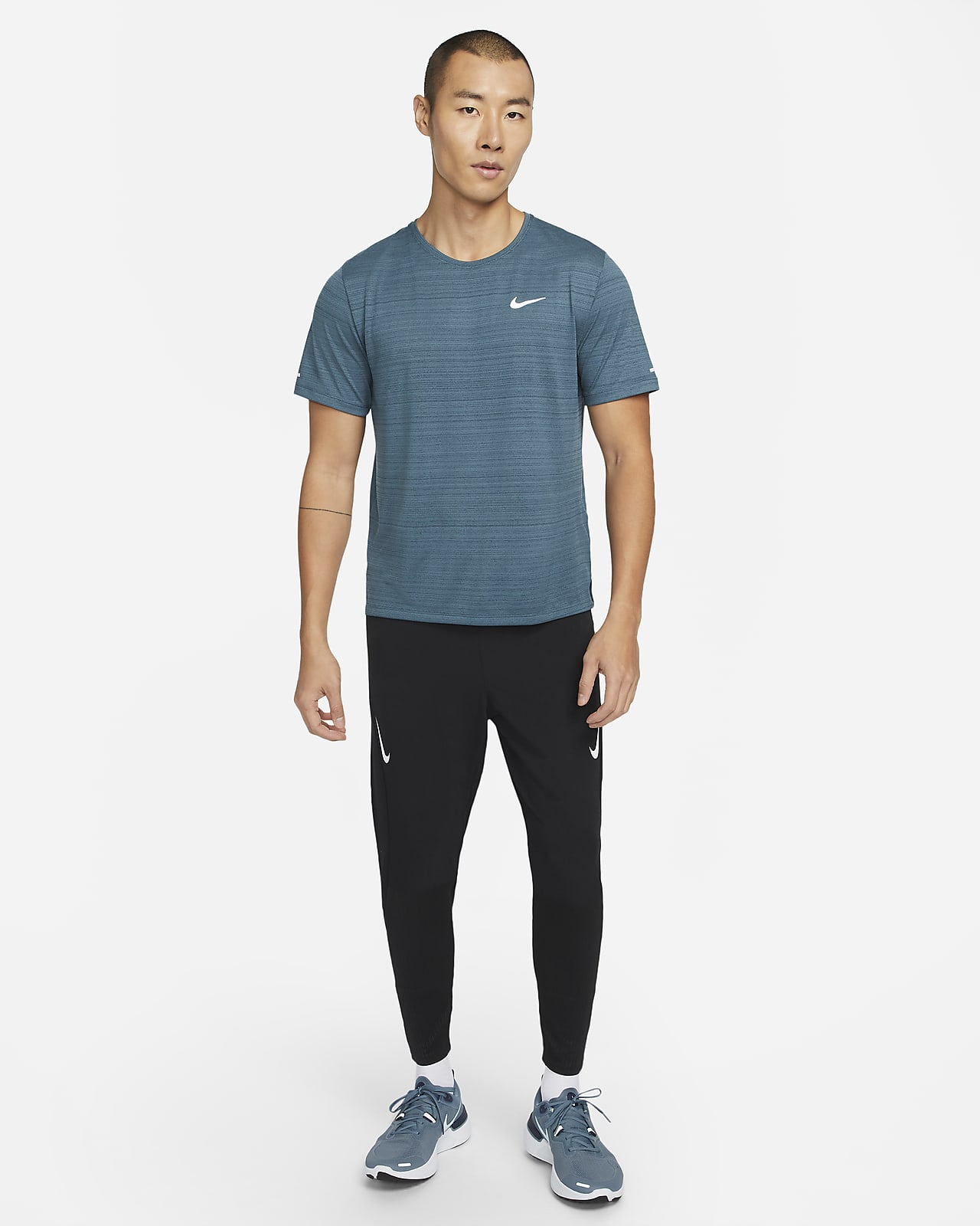 nike adv aeroswift