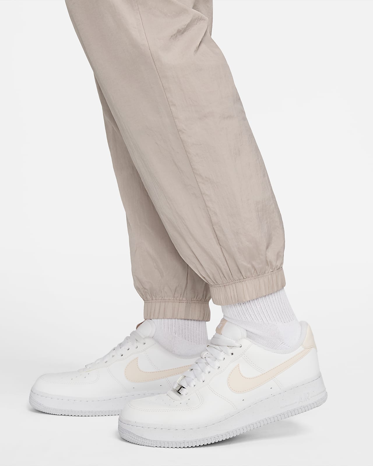 Nike Sportswear Essential Women's Mid-Rise Pants.