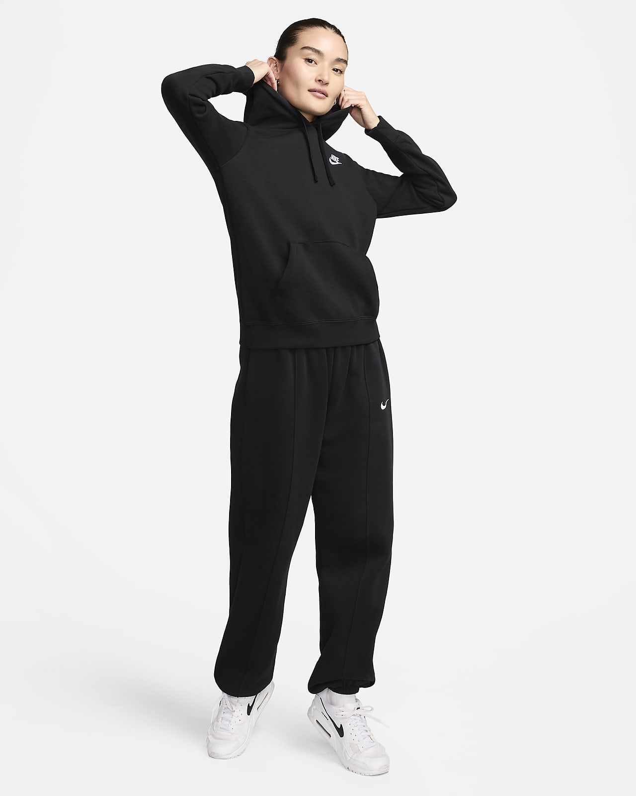 Nike Women's Sportswear Club Fleece Logo Pullover Hoodie, Black