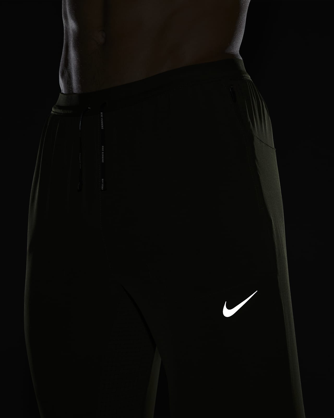 Nike Phenom Elite Men's Woven Running Trousers. Nike GB