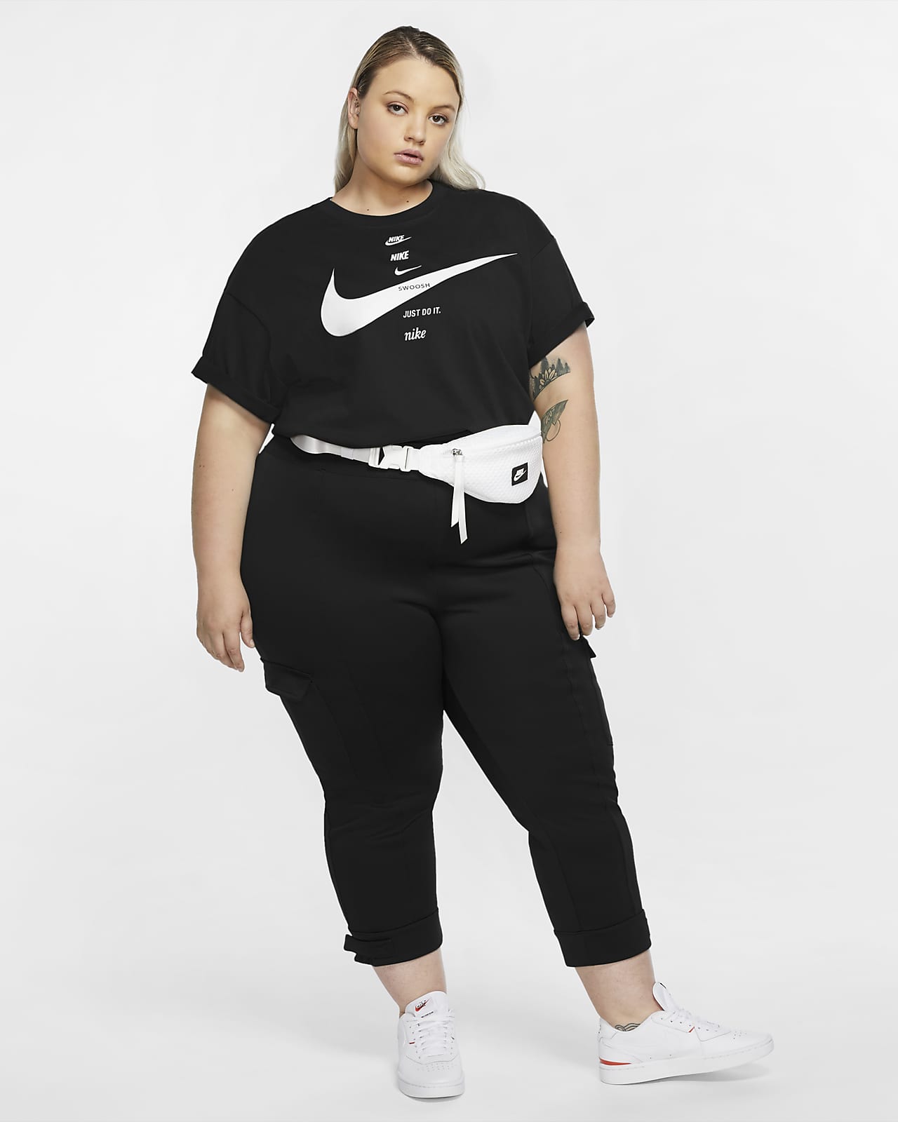 nike female sportswear