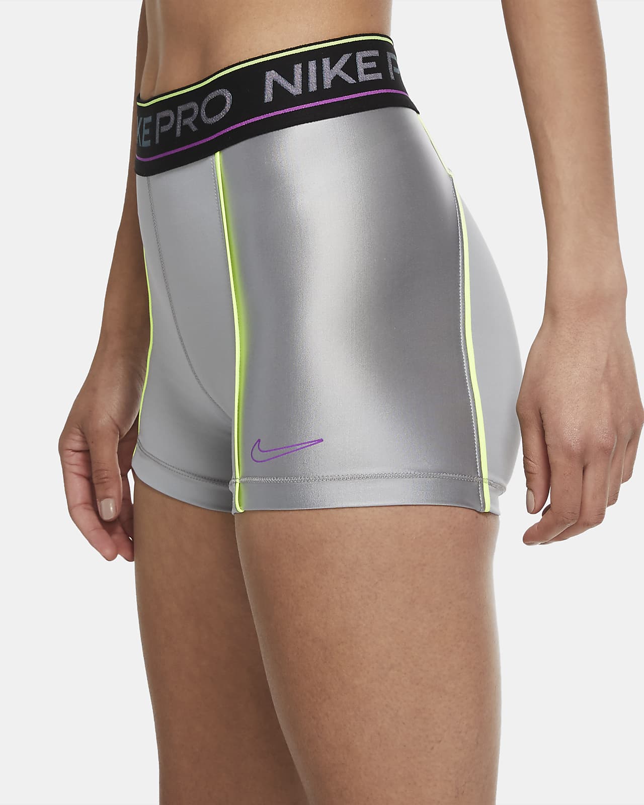 nike pro women's shorts 3