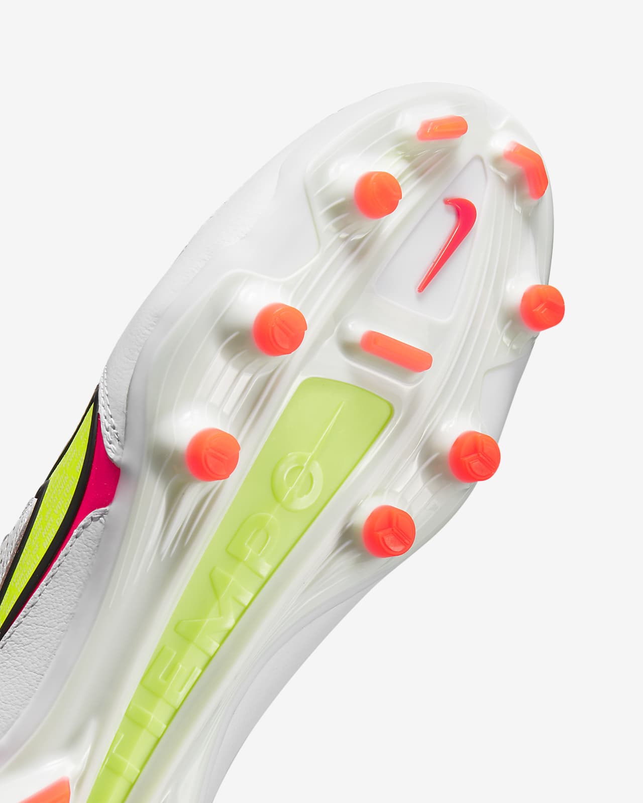 nike performance tiempo legend 9