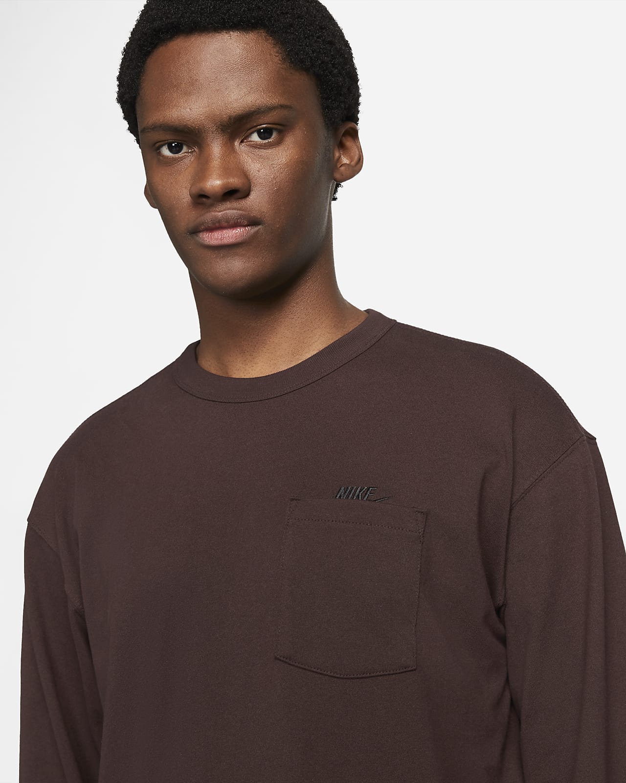 Long-Sleeve Pocket T-shirt. Nike PT