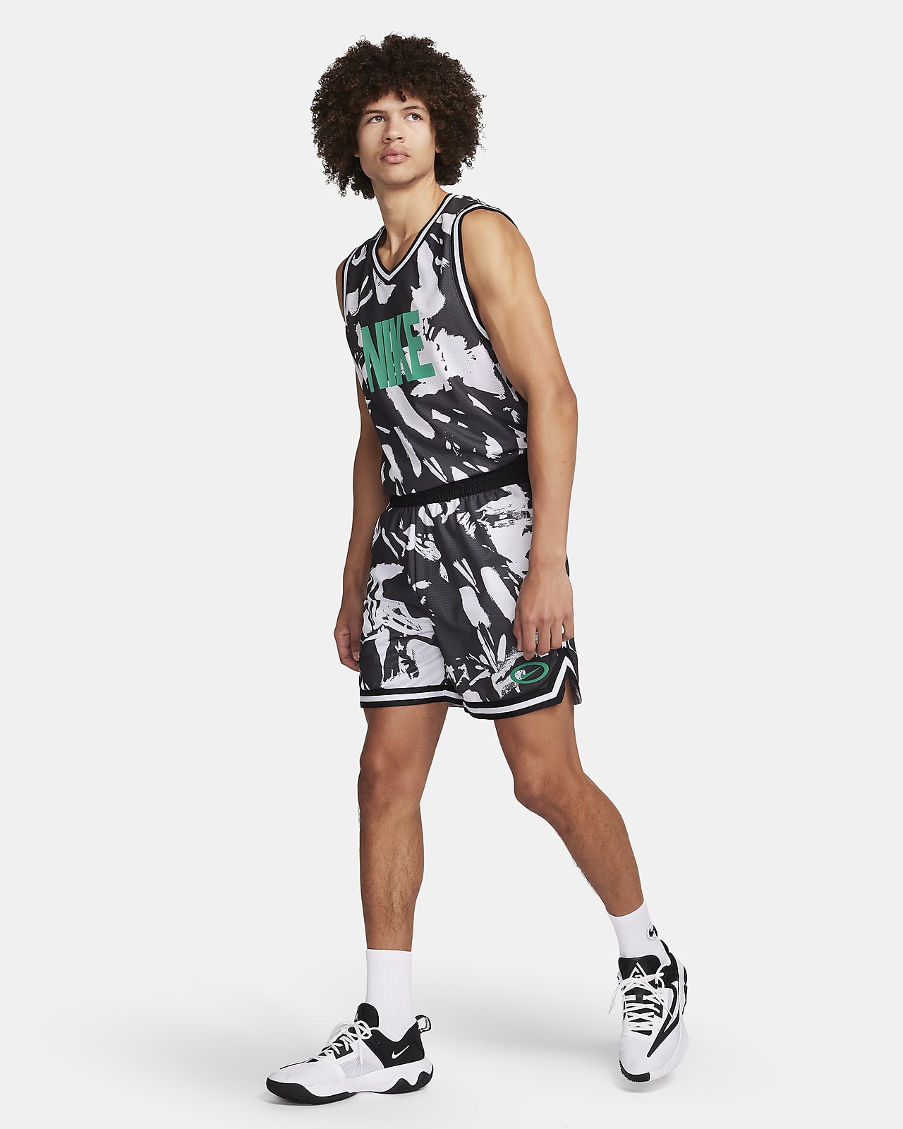 Nike DNA Men's Dri-FIT 6 Basketball Shorts