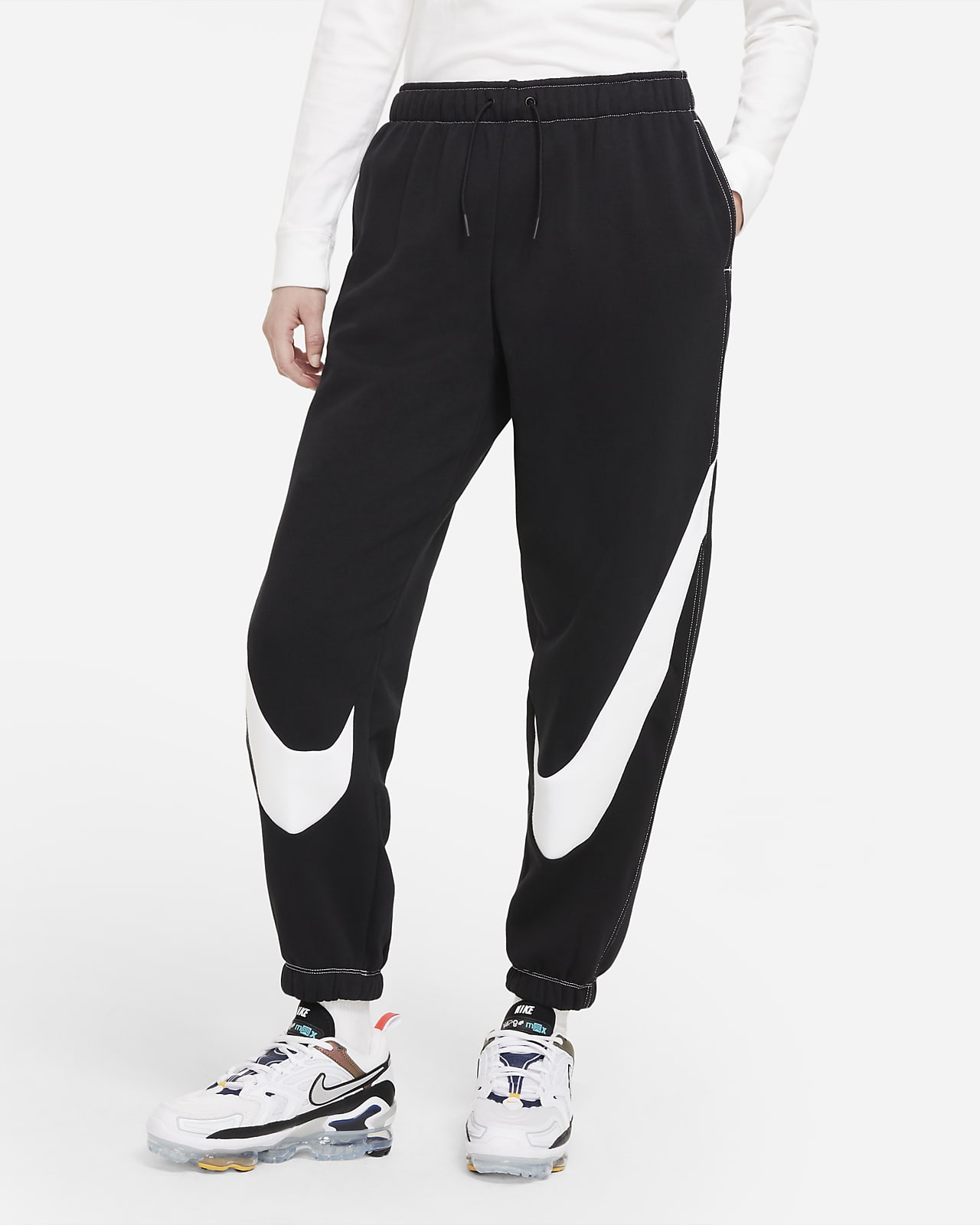 Nike Sportswear Swoosh Comfortabele joggingbroek van fleece voor dames. Nike  BE