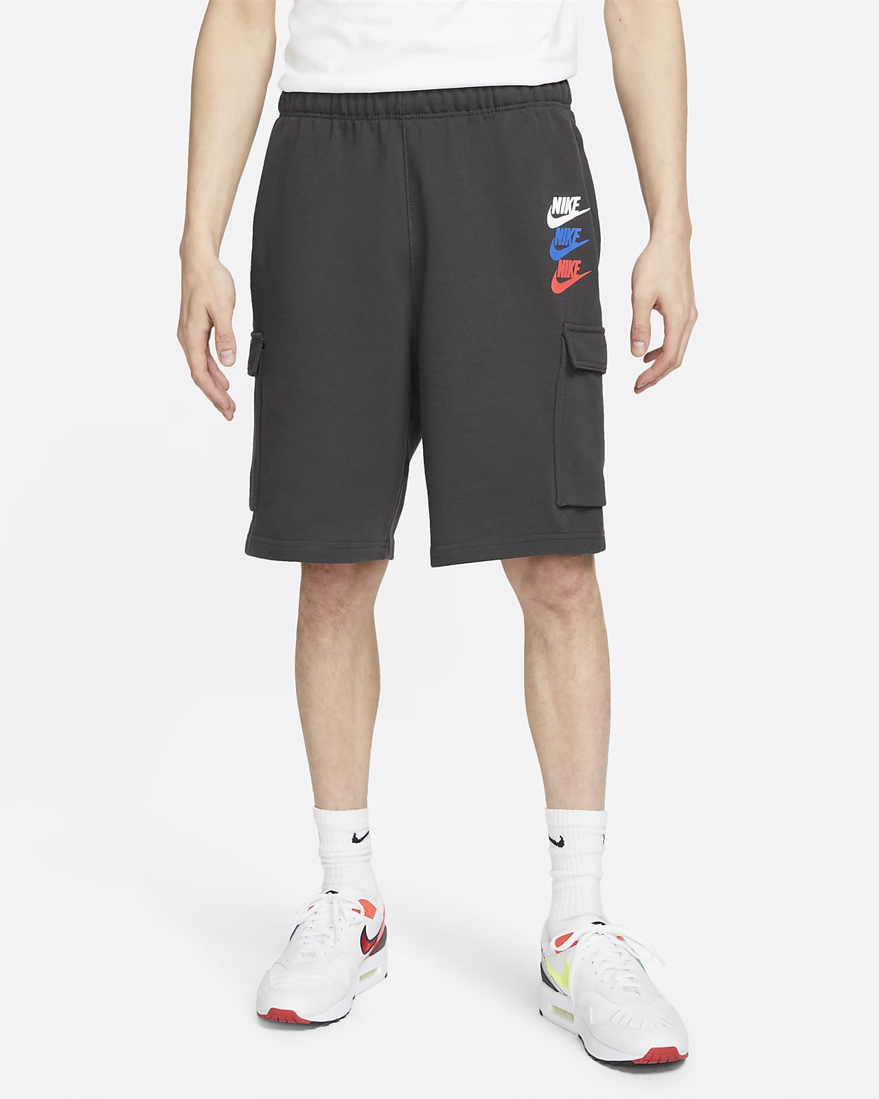 Nike Sportswear Standard Issue Men's Cargo Shorts. Nike BE