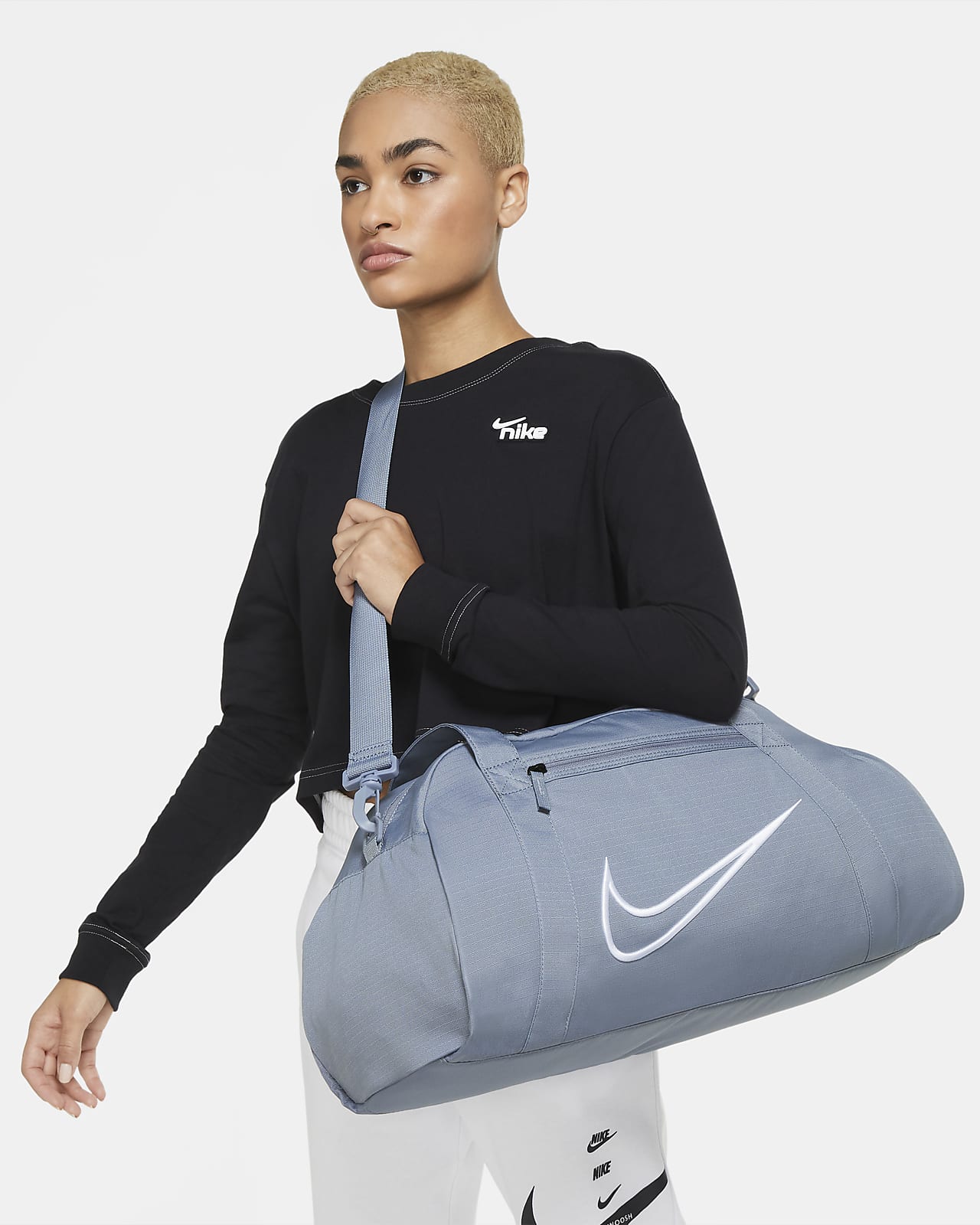 the wind is strong Tell exposition Nike Gym Club Women's Training Duffel Bag (24L). Nike CA