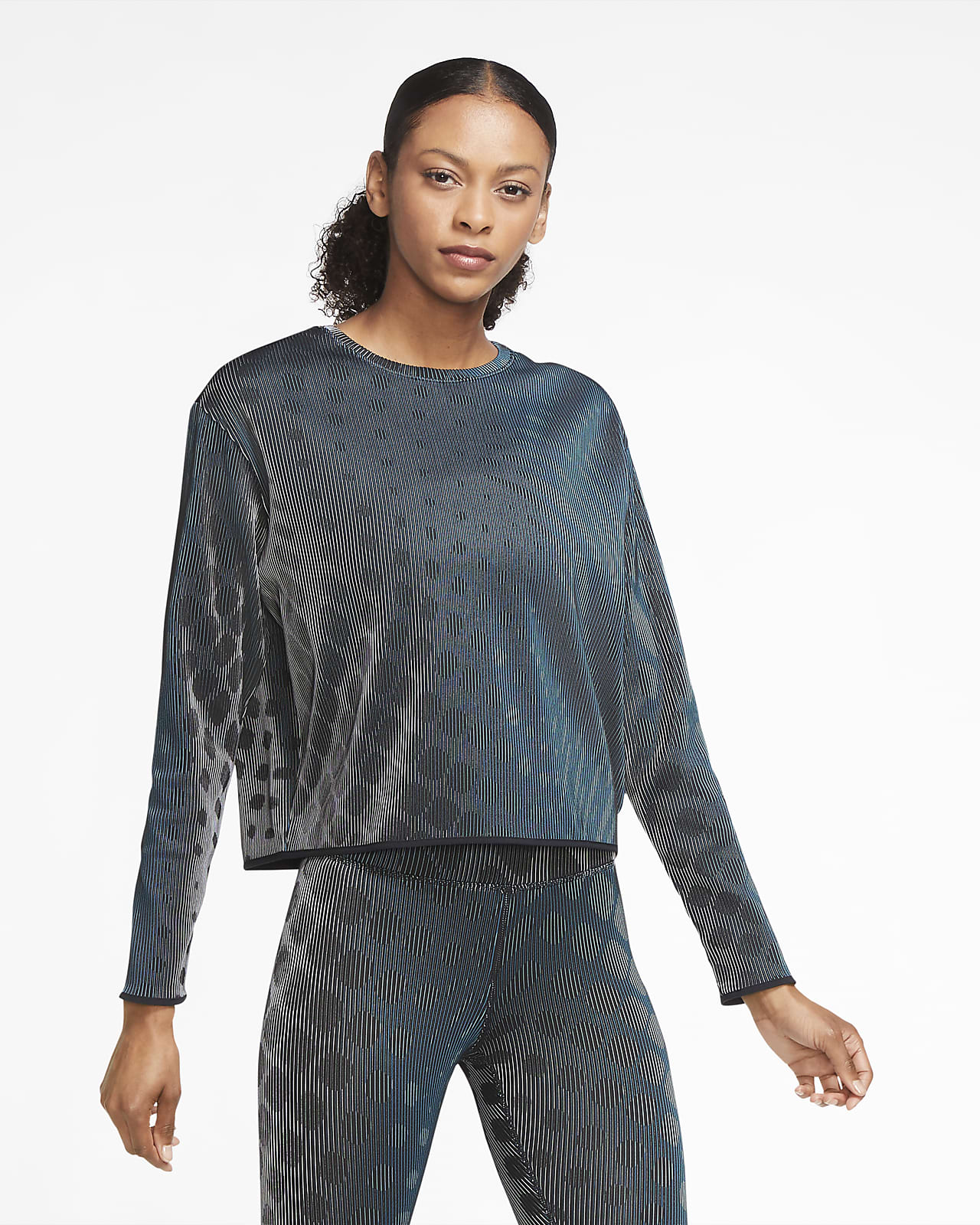 nike midlayer top