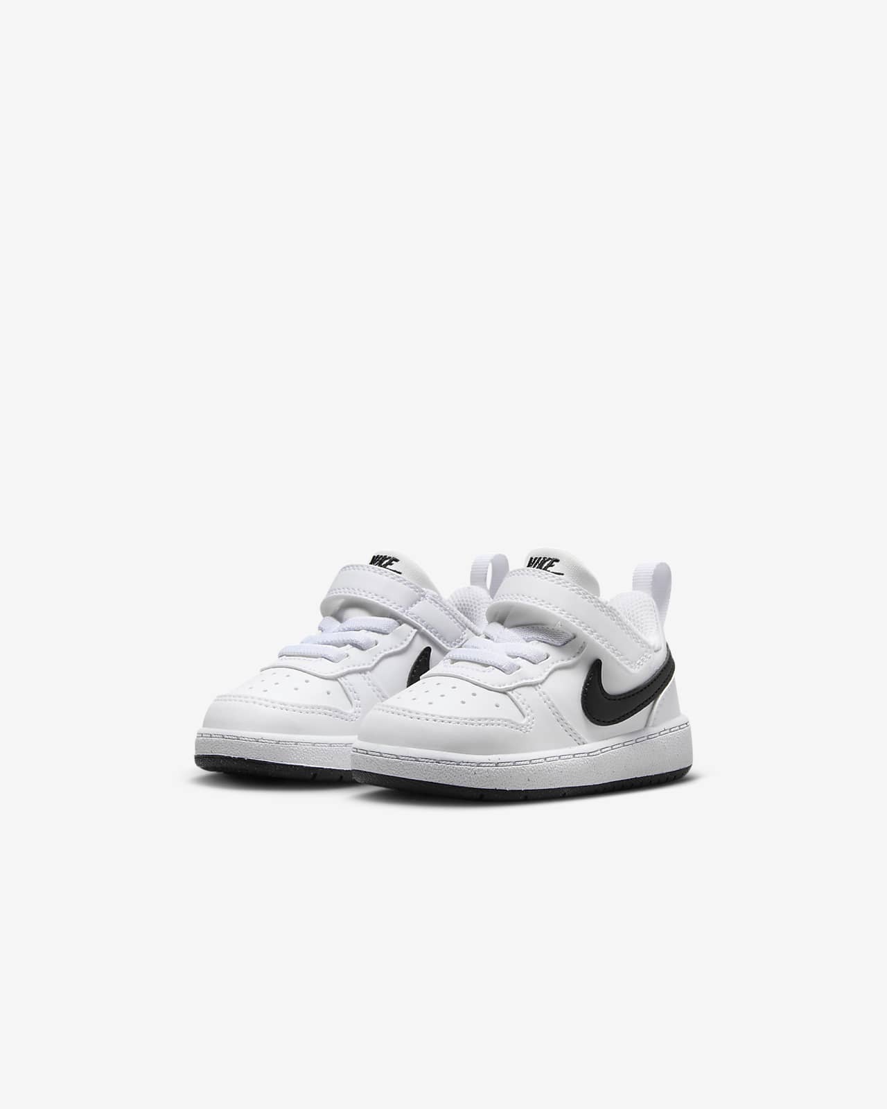 nike court borough 23.5
