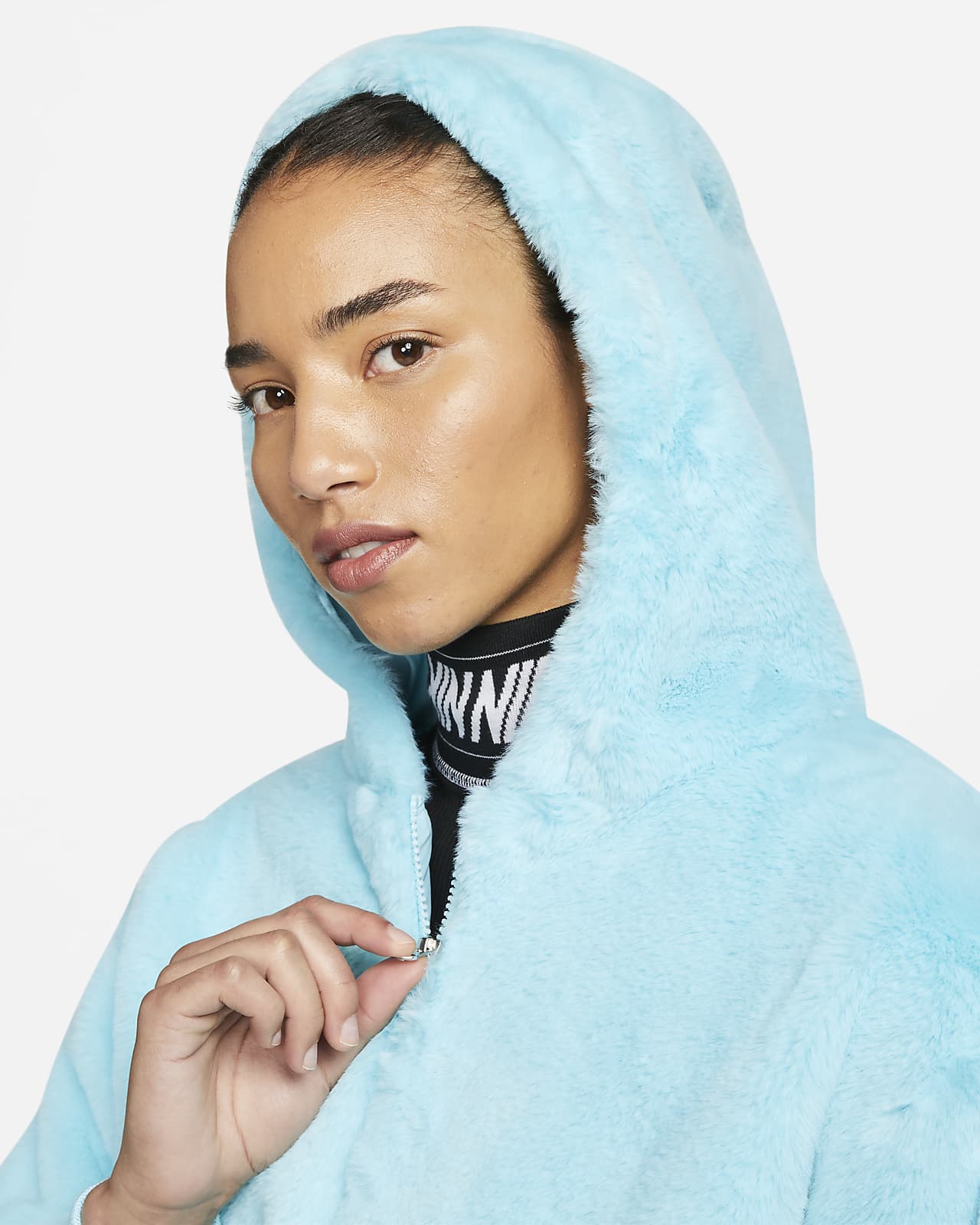 Chamarra de piel sintética para mujer Nike Sportswear Essential. Nike MX