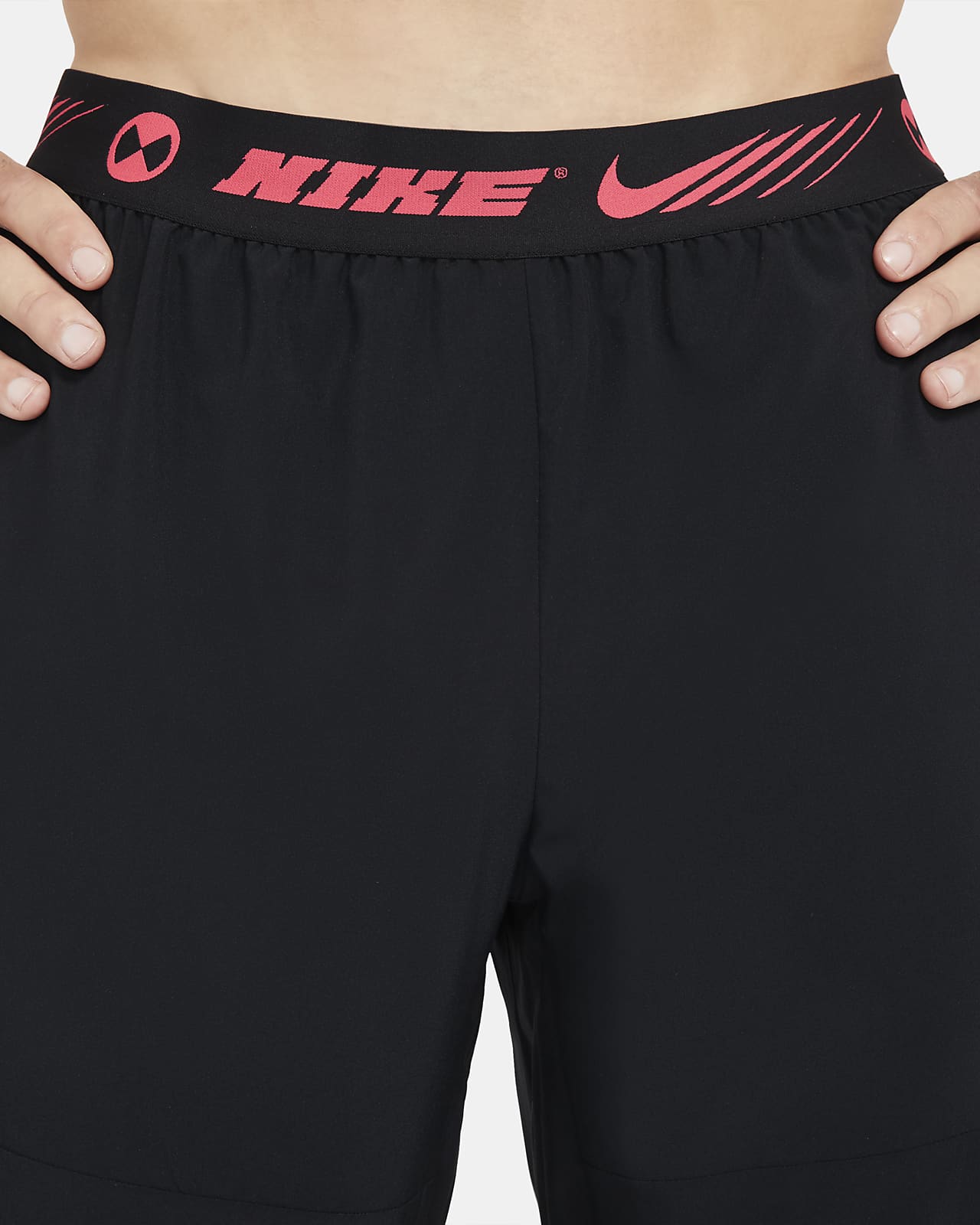 nike sport clash shorts
