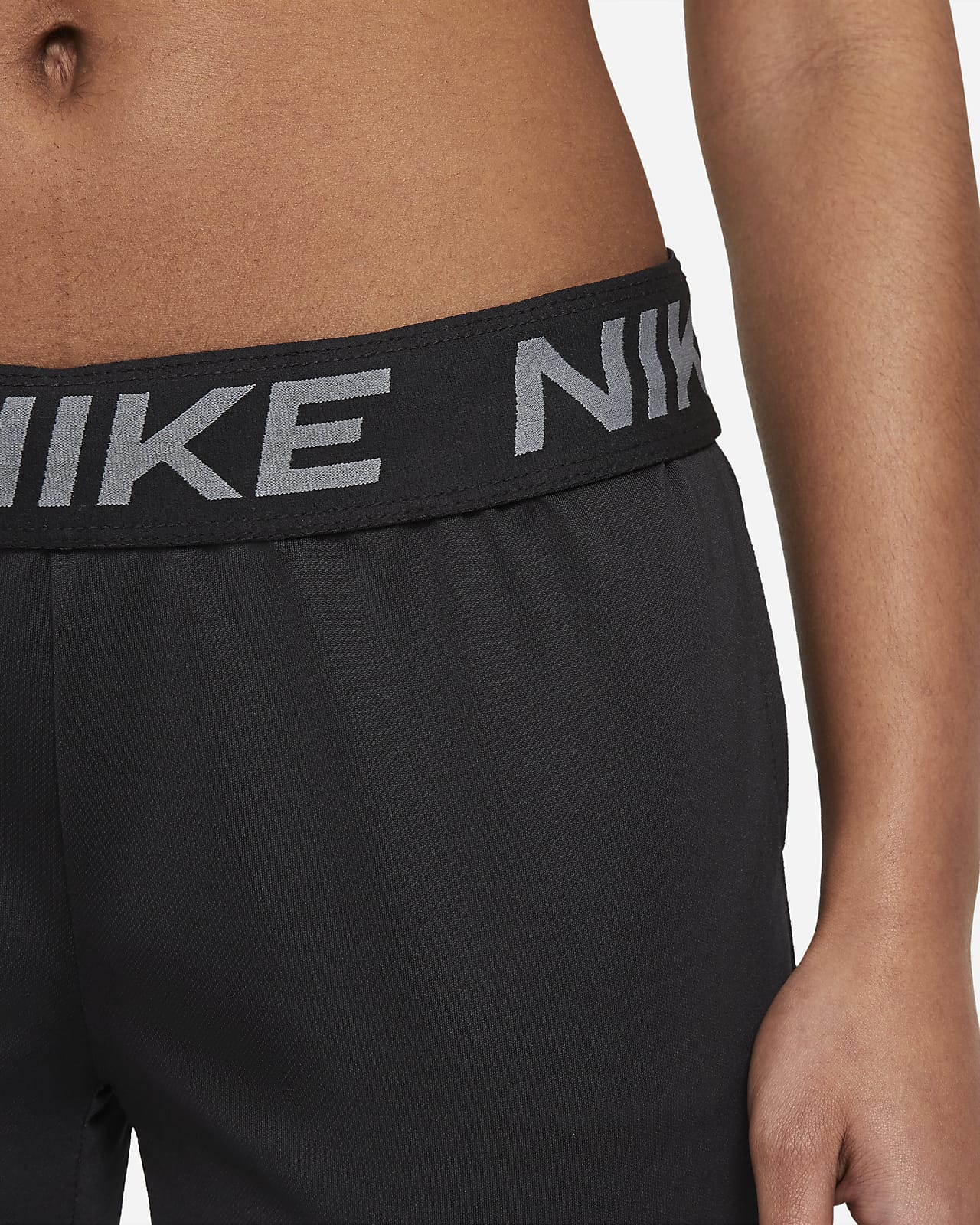 nike attack training shorts