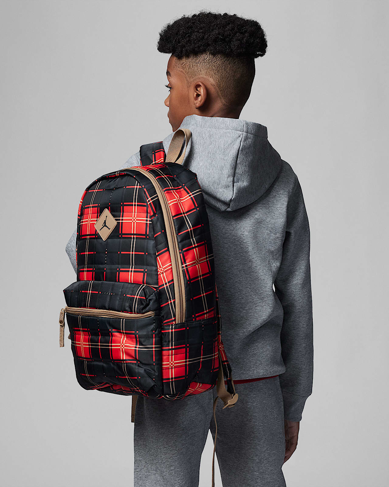 Jordan Quilted Daypack Backpack (19L). Nike NL