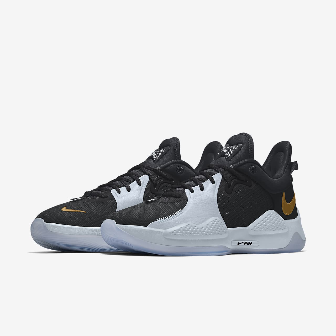 Custom Basketball Shoe. Nike 