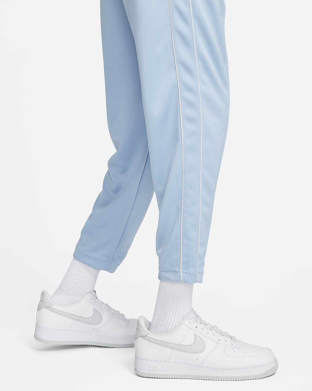 Nike Sportswear Men's Trousers. Nike LU