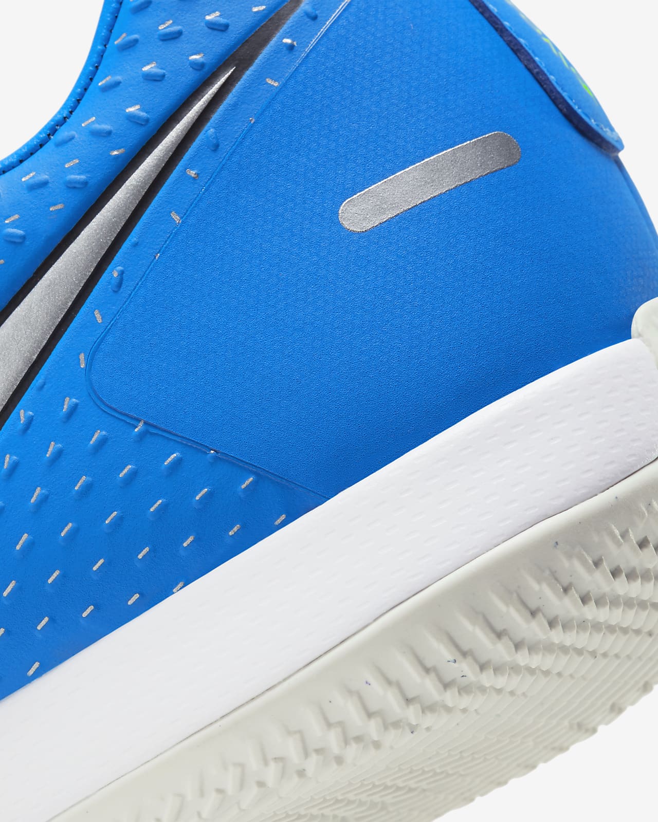 nike phantom gt indoor