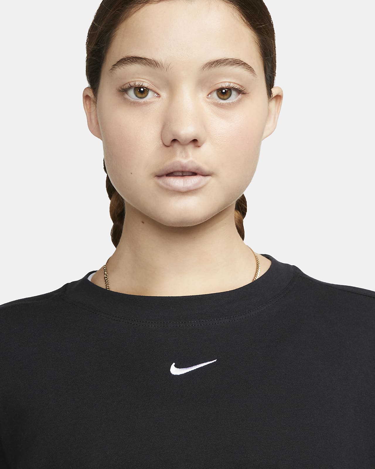Nike Sportswear Club Essentials Women's T-Shirt. Nike LU