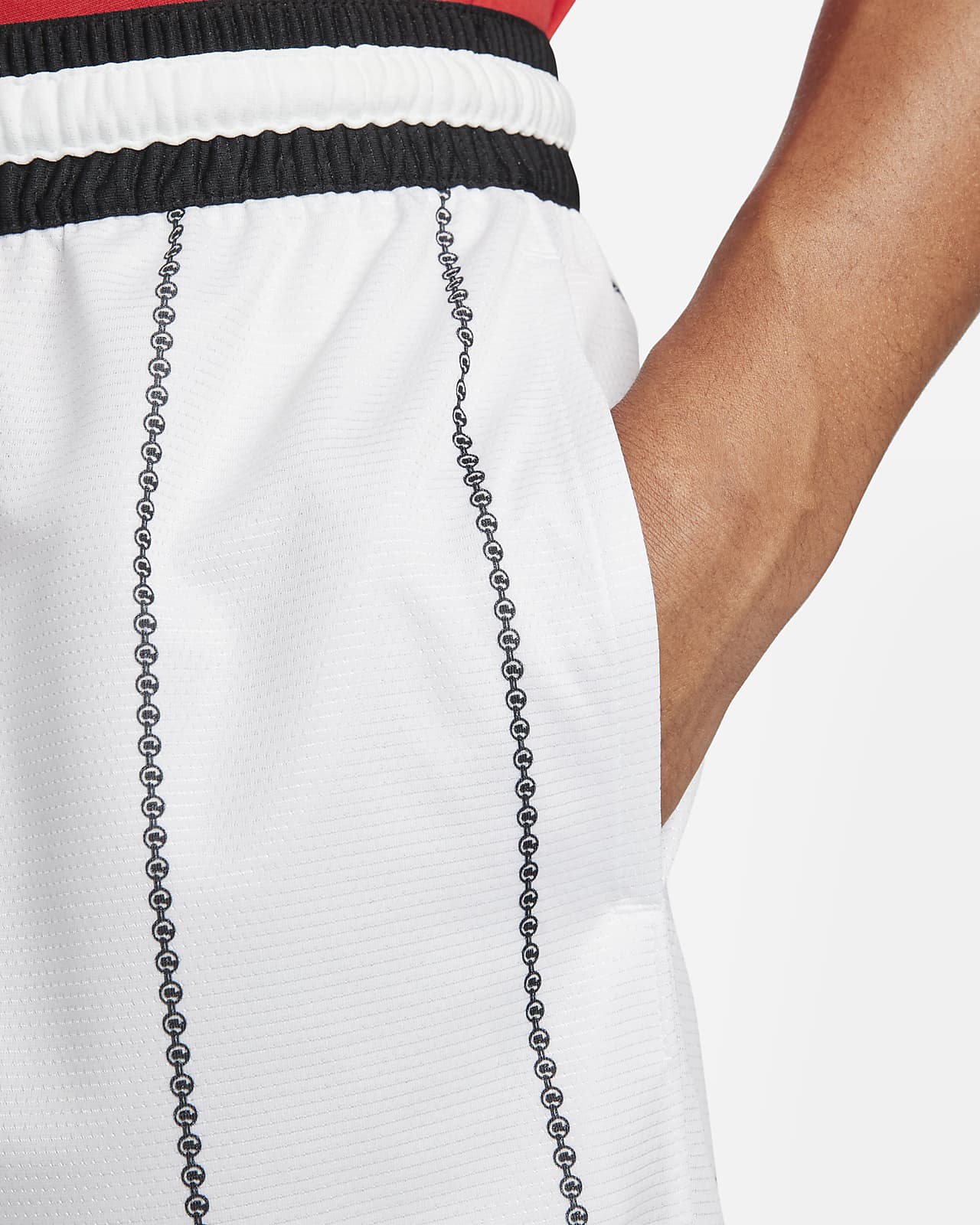 Nike Dri-FIT DNA Basketbalshorts voor heren (26 cm). Nike BE