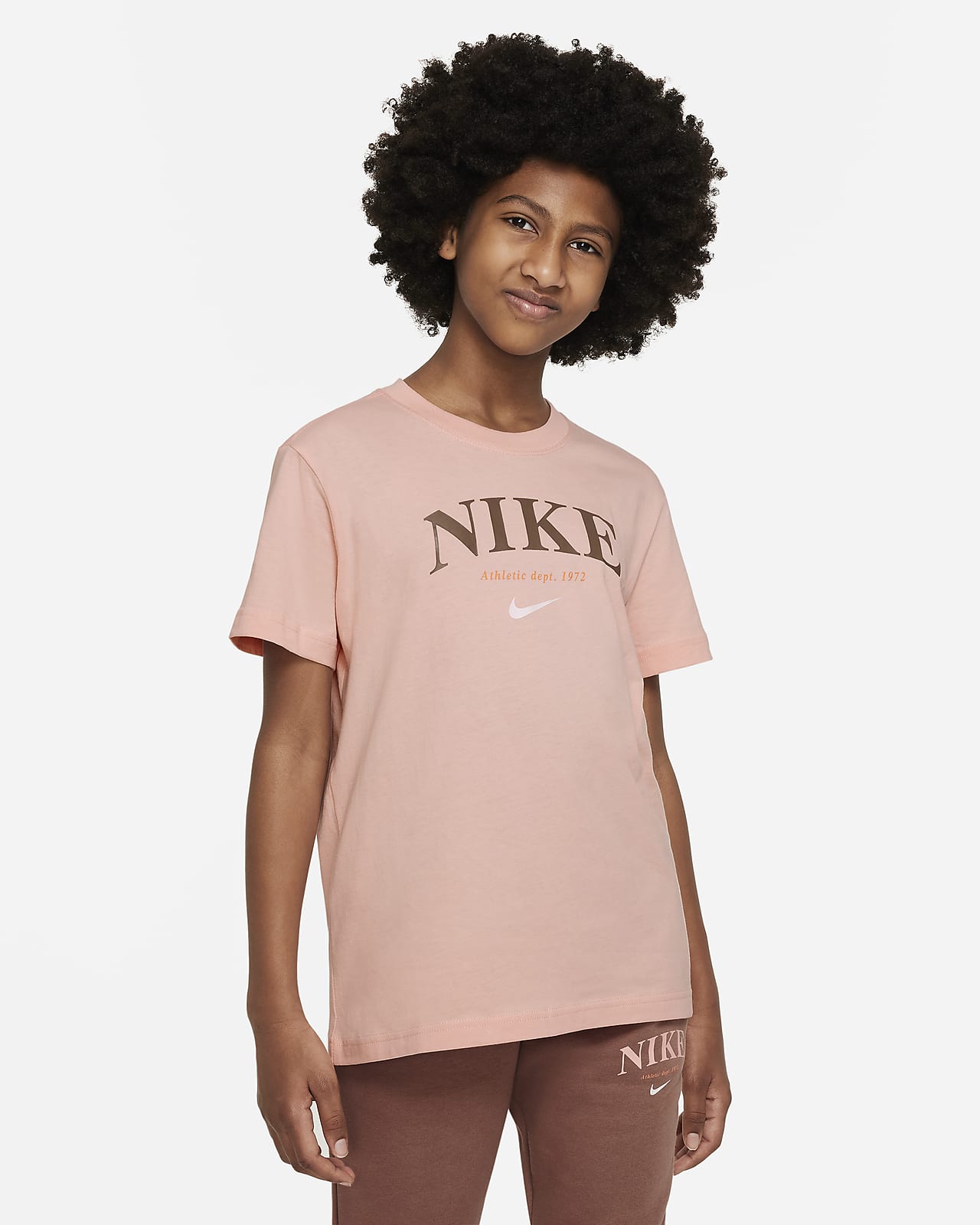 desarrollando Estados Unidos Delincuente Nike Sportswear Trend Older Kids' (Girls') T-Shirt. Nike GB