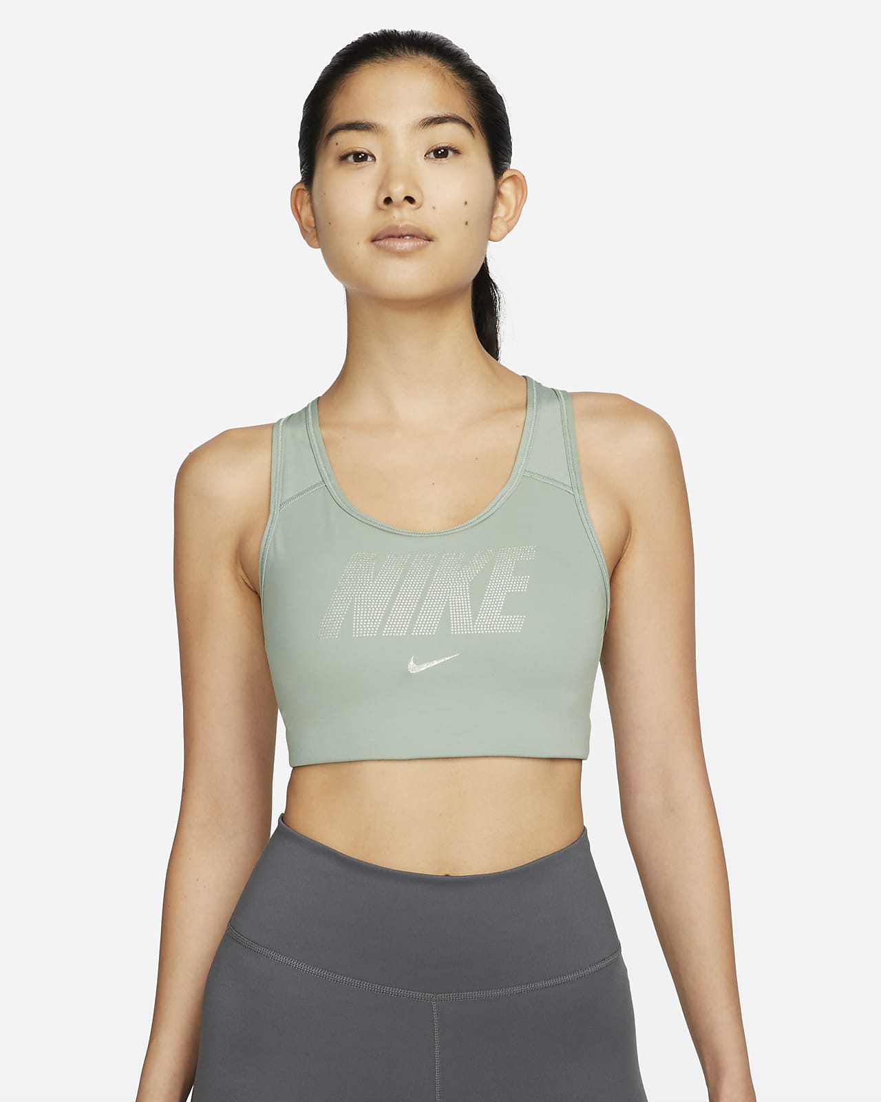 Nike Dri-FIT Swoosh 女款中度支撐型無襯墊金屬色澤圖樣運動內衣