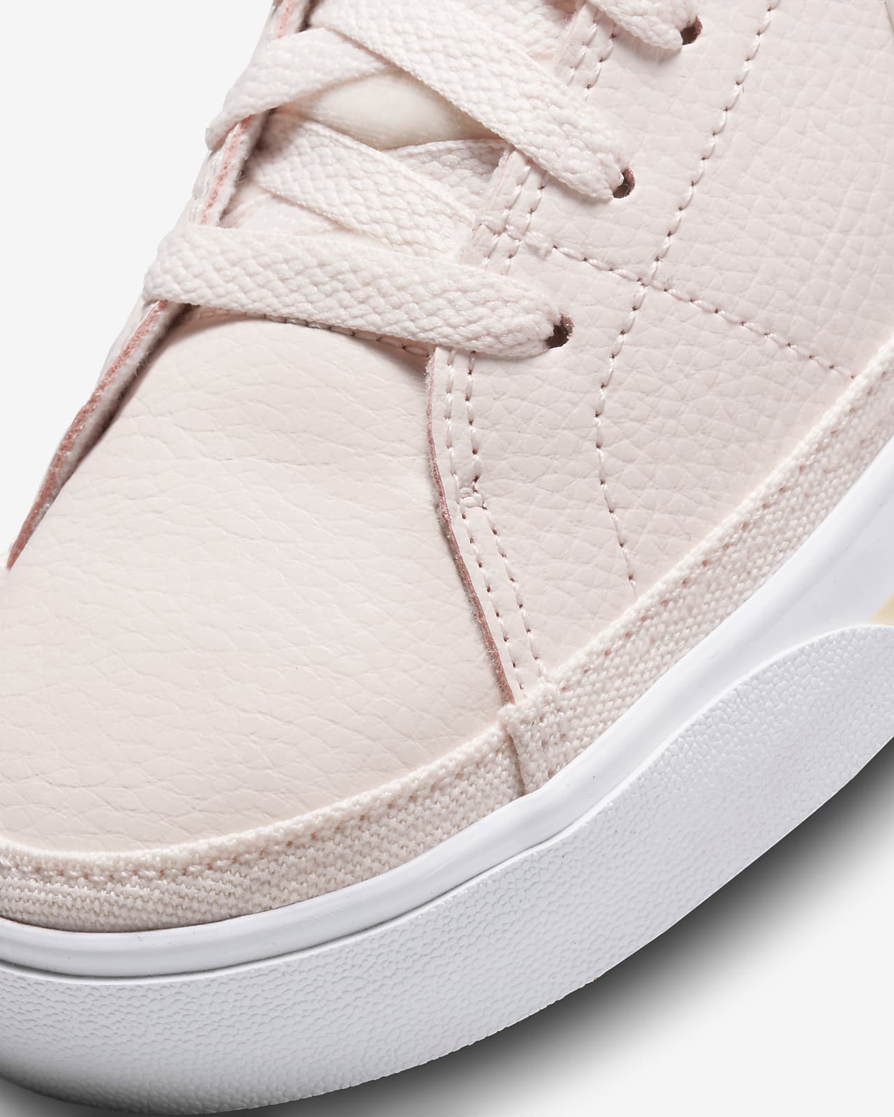 Calzado para mujer Nike Court Legacy. Nike MX