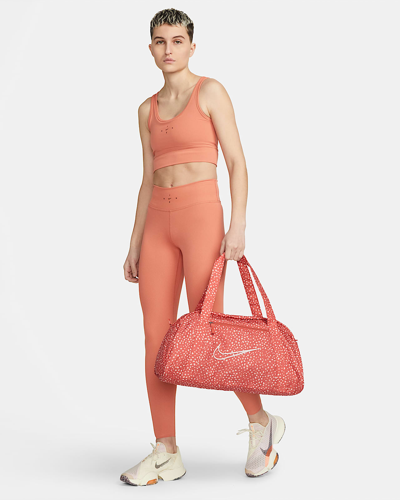 Nike Gym Club Printed Training Duffel Bag (24L). Nike AT