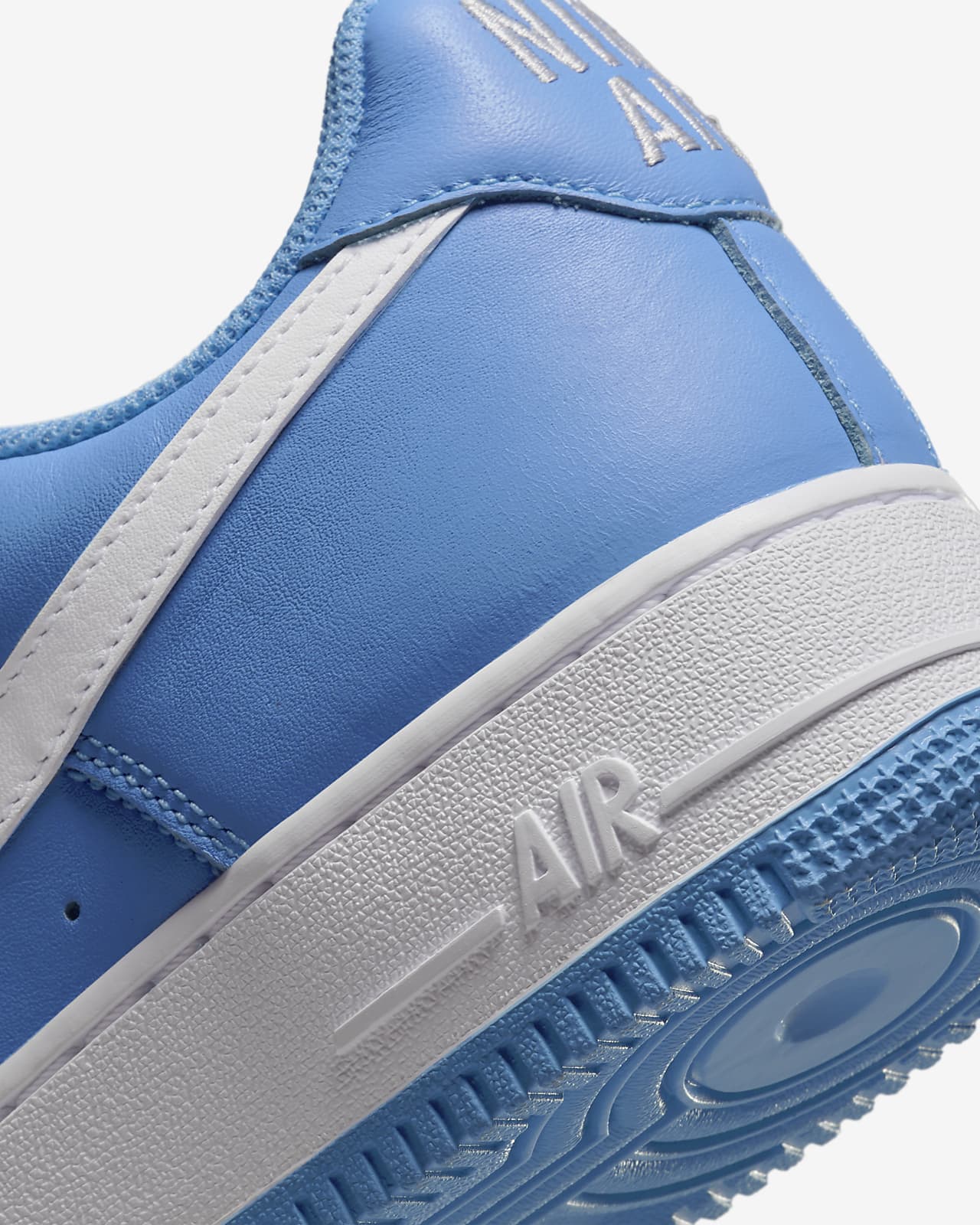 Nike Air Force 1 Low Retro Men's Shoes. Nike SI
