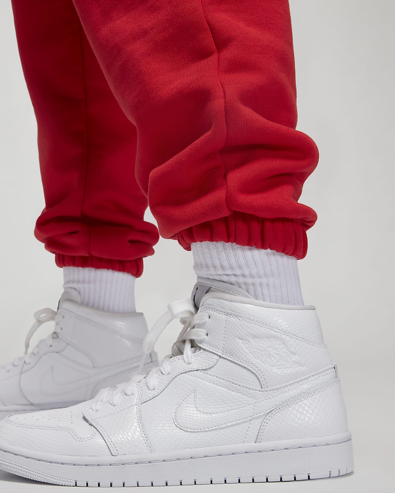 Air Jordan Women's Tracksuit Bottoms. Nike ID