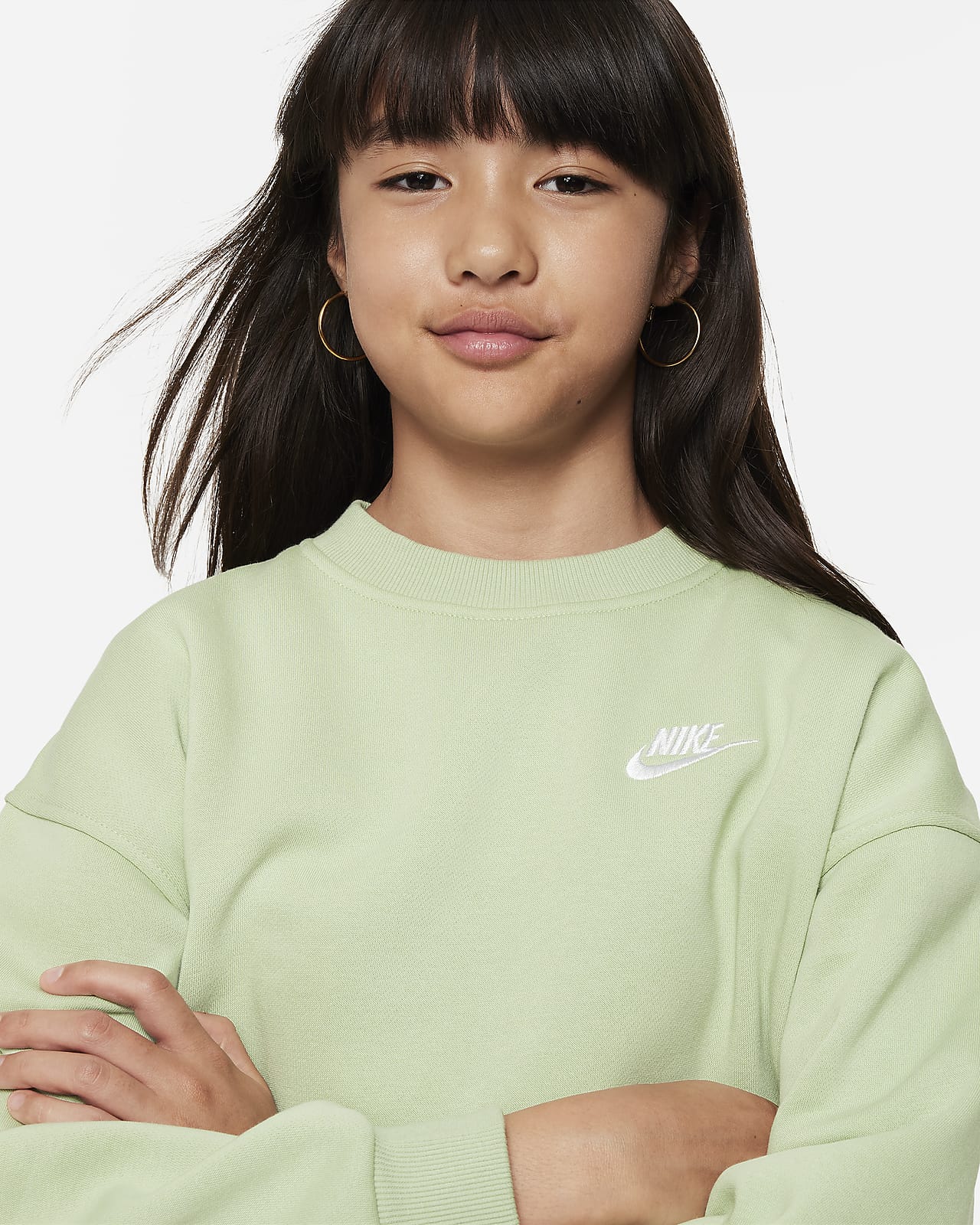Girls nike crew store neck