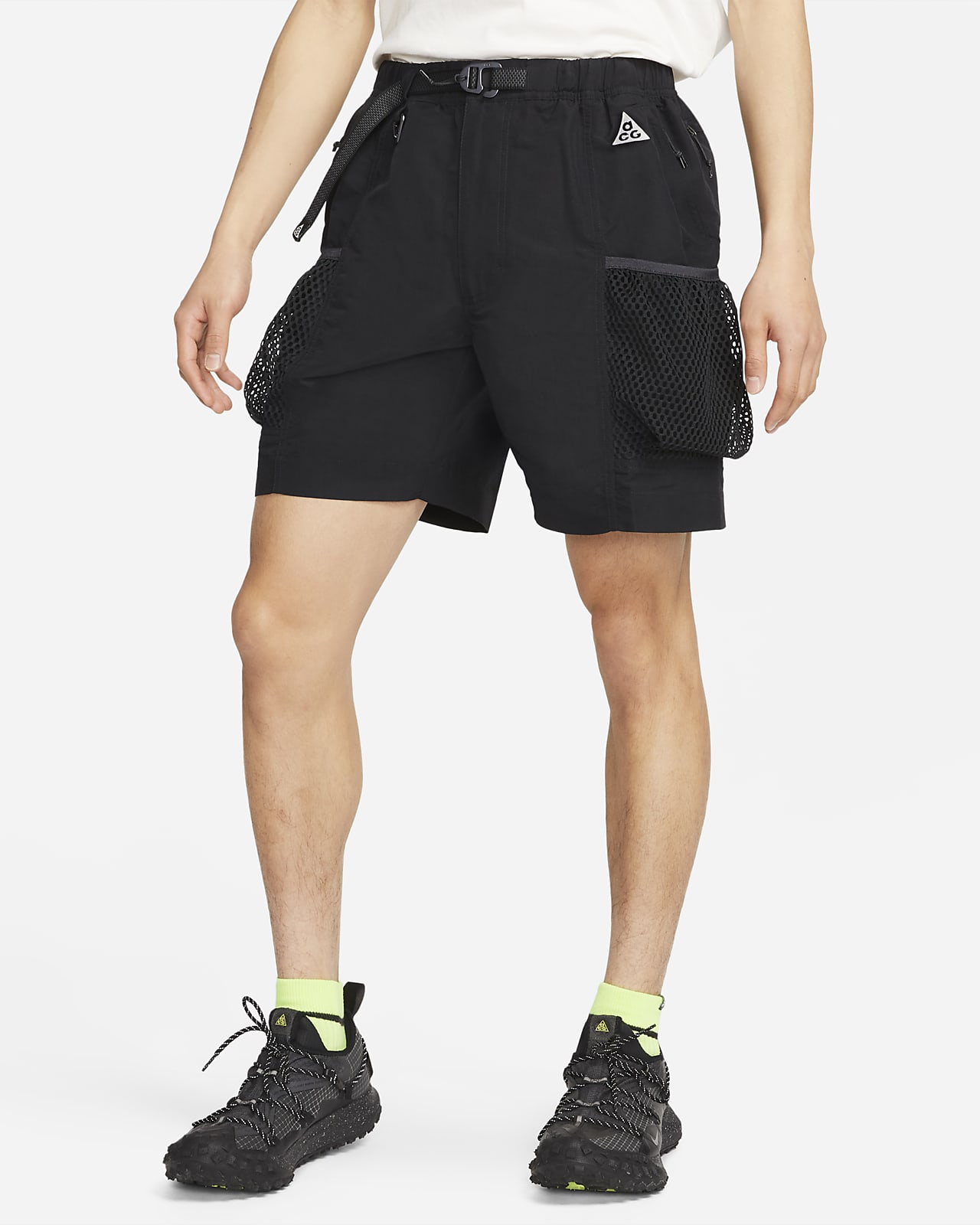 Nike ACG Snowgrass Men's Cargo Shorts.