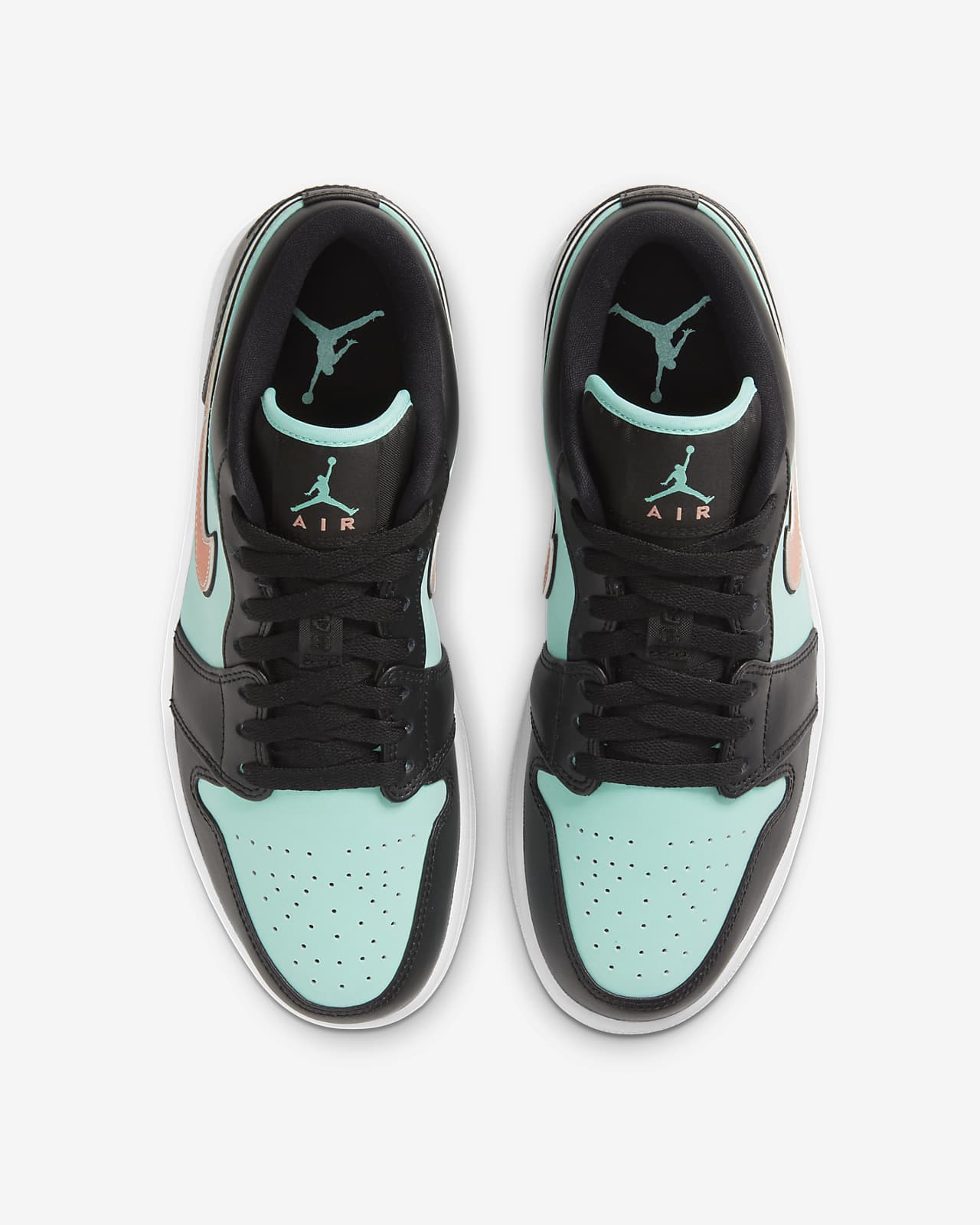Air Jordan 1 Low SE Shoe. Nike ID